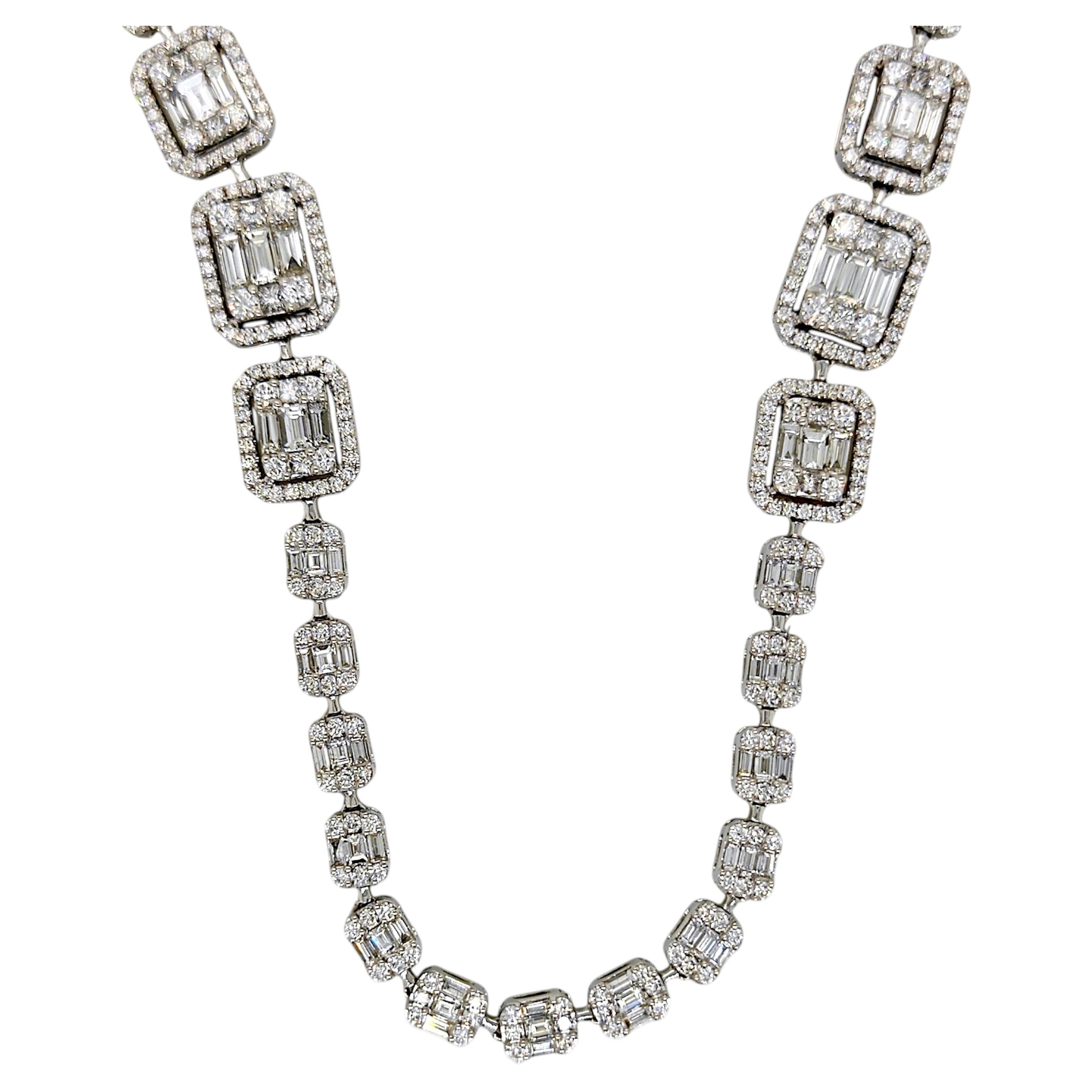 Collana lunga in oro bianco con diamanti da 20.62 carati