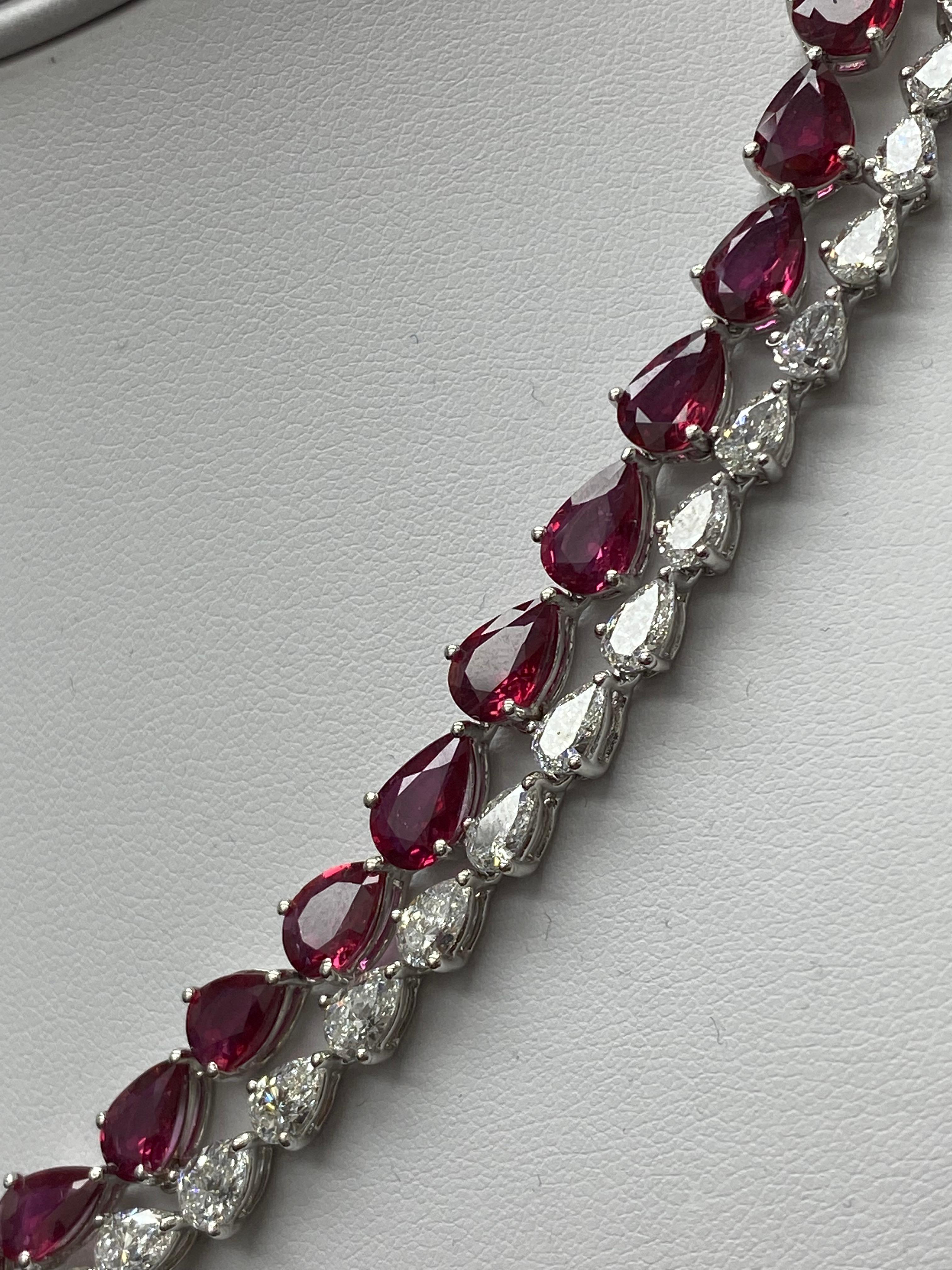 Modern Certified 20.62 Carat Pear Shape Ruby and Diamond Drop Necklace in Platinum For Sale