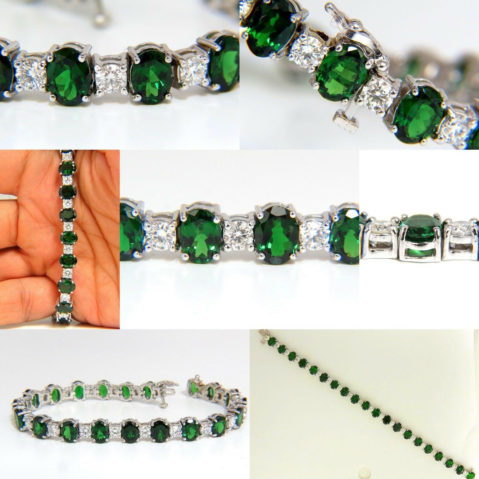 20.68 Carat Natural Tsavorite Diamonds Bracelet 14 Karat Vivid Greens Tennis For Sale 2