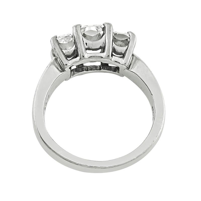 2.06ct Diamond Anniversary Ring In Good Condition For Sale In New York, NY