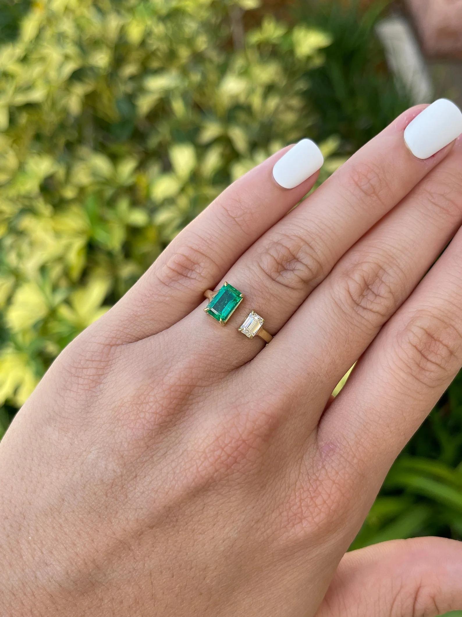 2.06tcw Toi Et Moi AAA Top Quality Colombian Emerald & Diamond 2 Stone Ring 18K In New Condition For Sale In Jupiter, FL