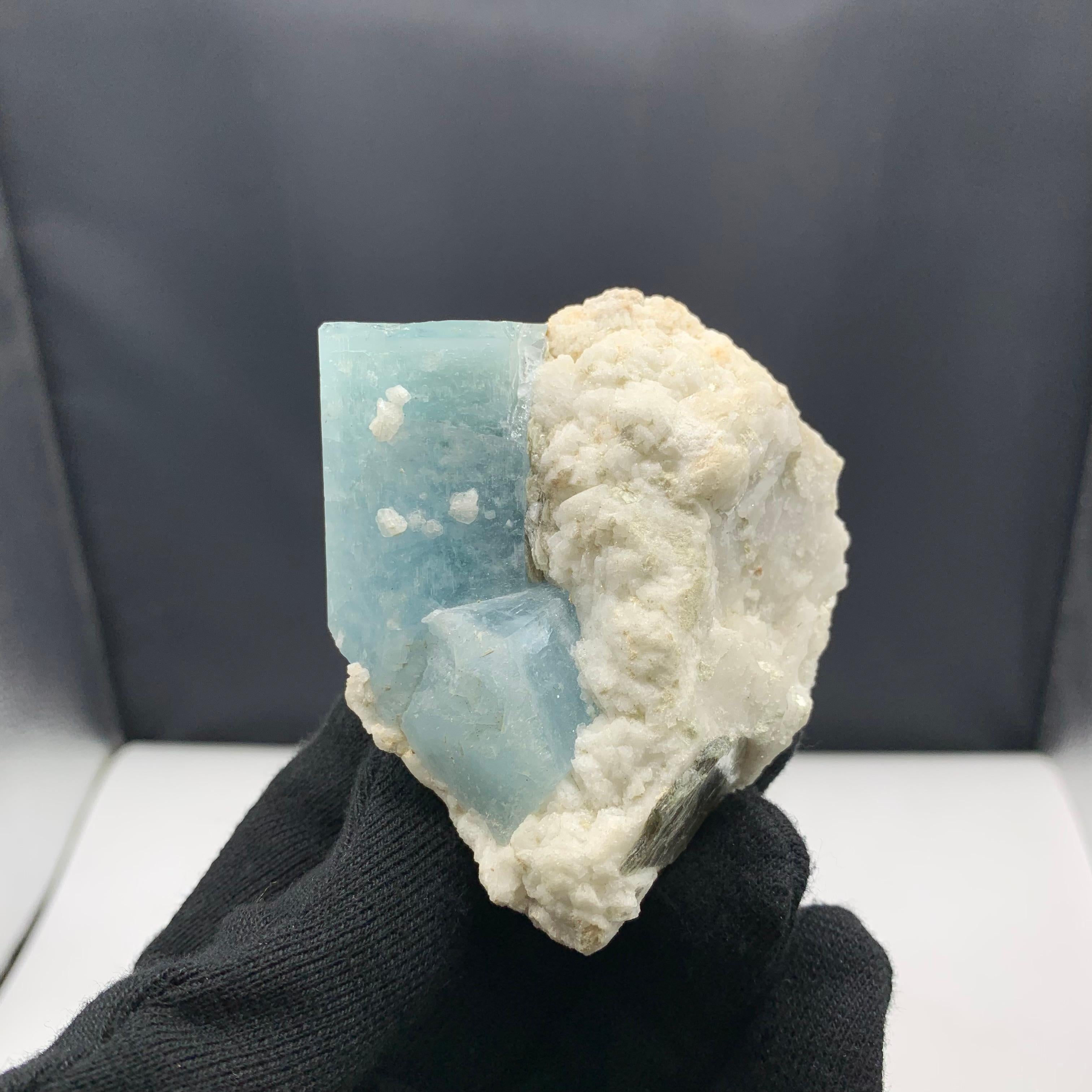 Rock Crystal 207. 16 Gram Gorgeous Aquamarine Specimen From Skardu District, Pakistan  For Sale