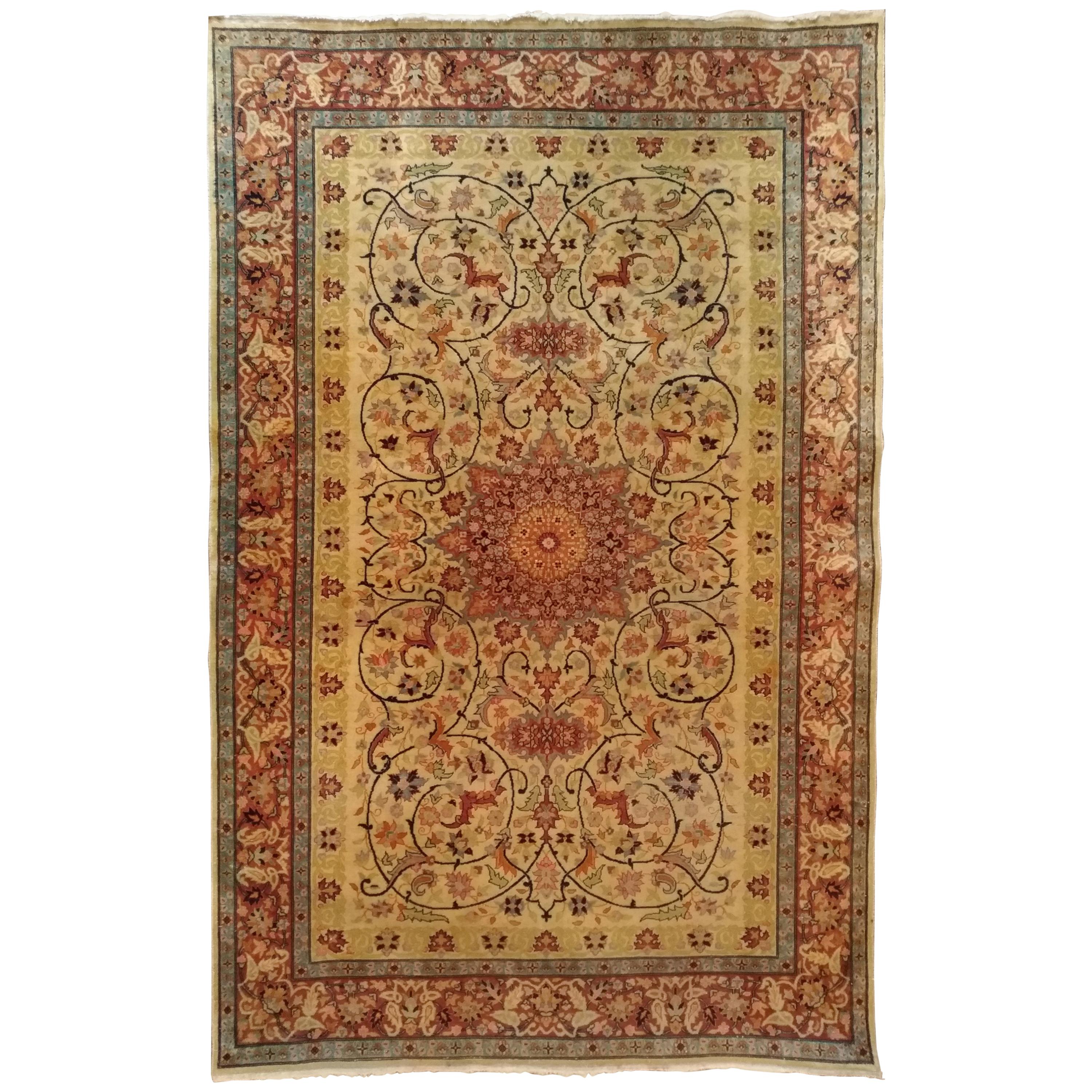 207 - Beautiful Vintage Tabriz Rug