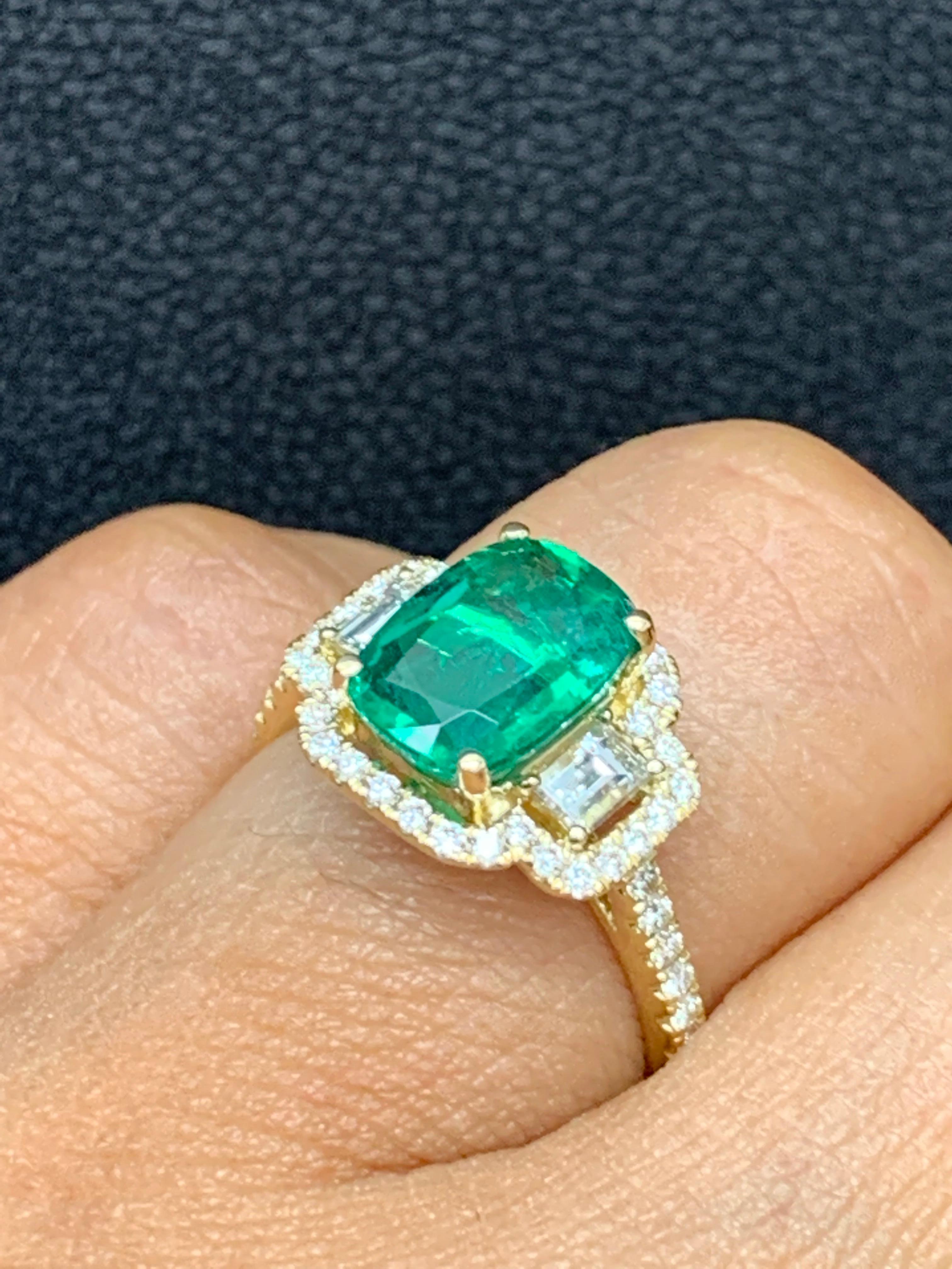 2.07 Carat Cushion Cut Emerald and Diamond Engagement Ring in 18K Yellow Gold For Sale 10