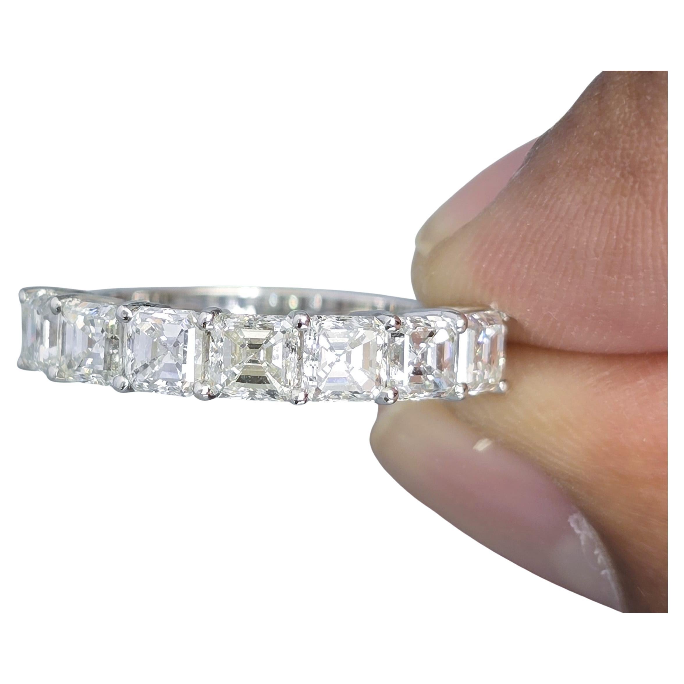 2.07 Carat G Colour VVS - VS Clarity Diamond Ring
