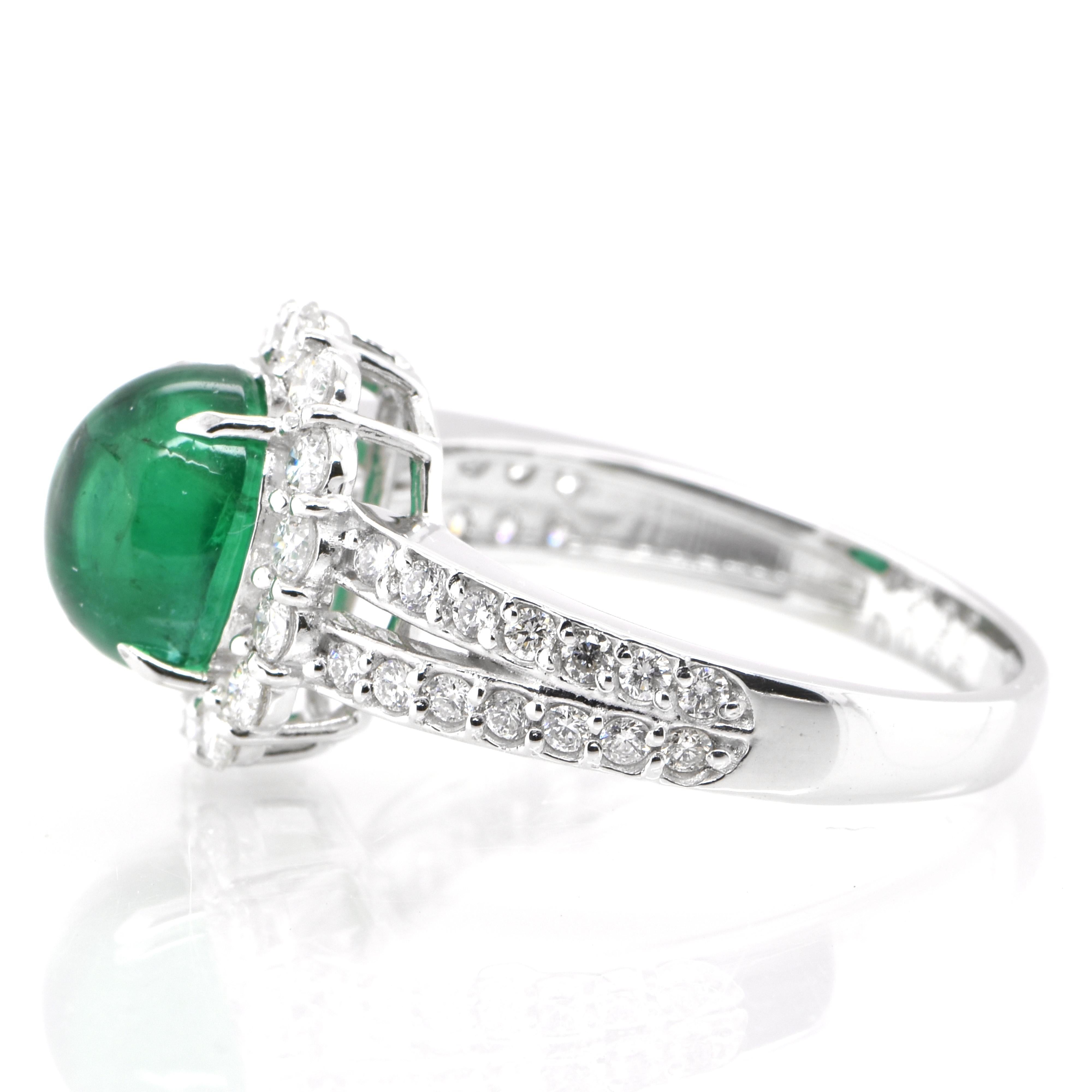 2.07 Carat Natural Emerald Cabochon and Diamond Ring Set in Platinum In New Condition In Tokyo, JP