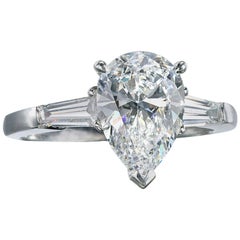 2.07 Carat Pear Shape G VVS2 Diamond Platinum Ring GIA
