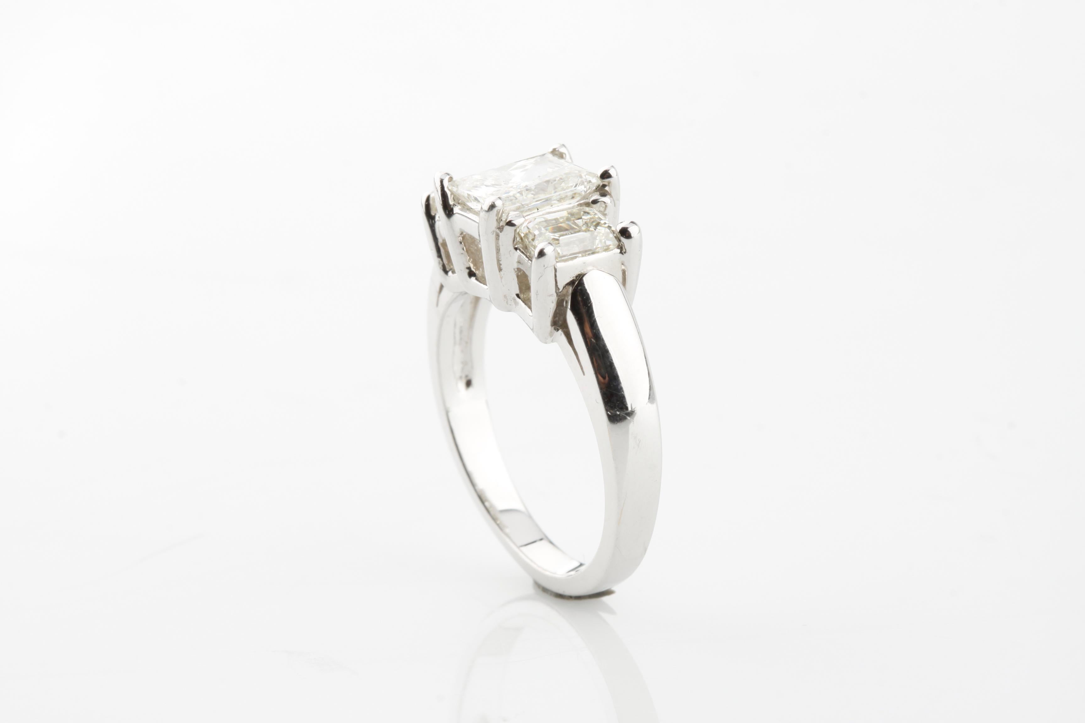 princess cut 3 diamond ring