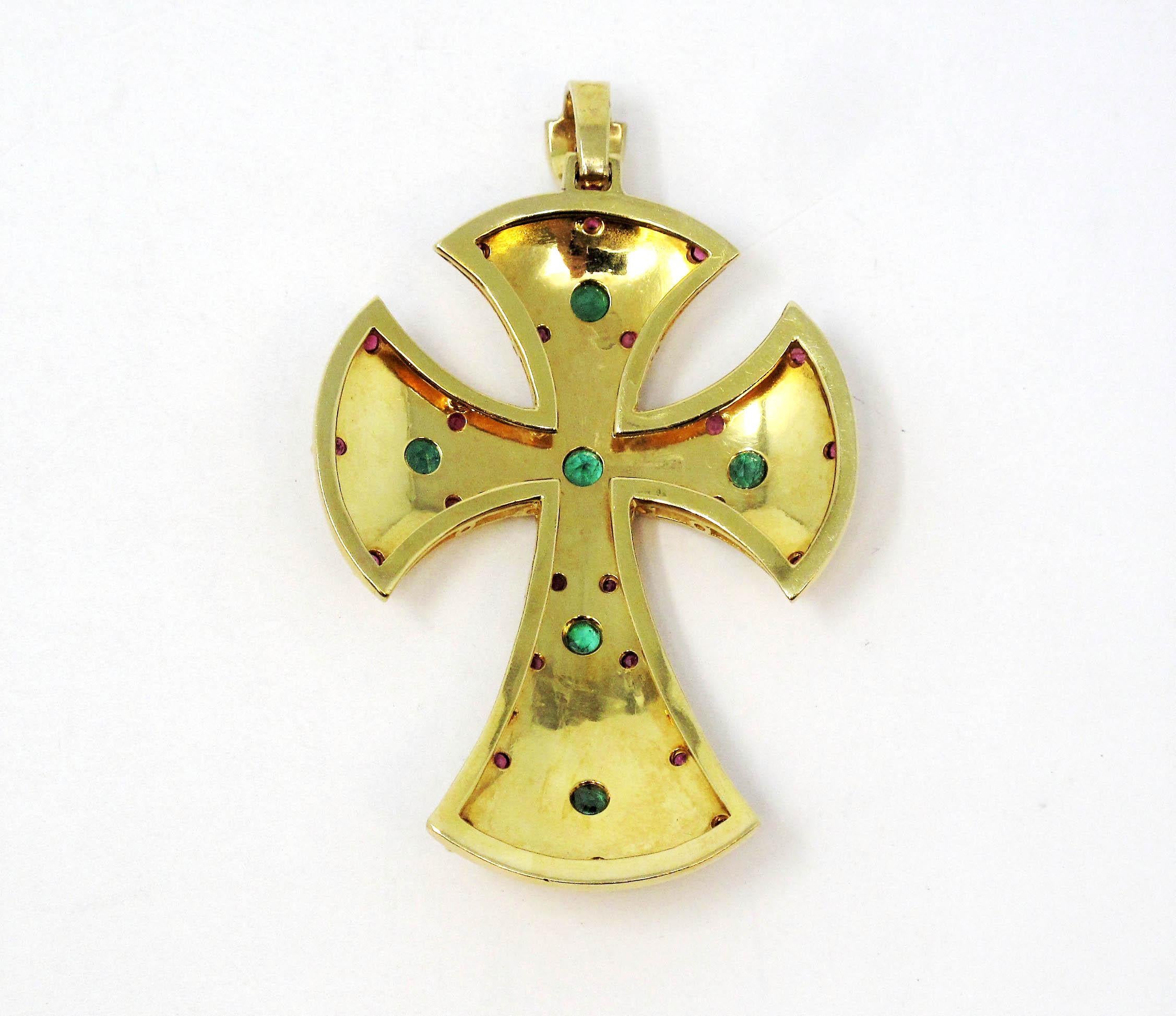 Extra Large Ruby and Emerald Etruscan Style Cross Pendant in 18 Karat Gold For Sale 1