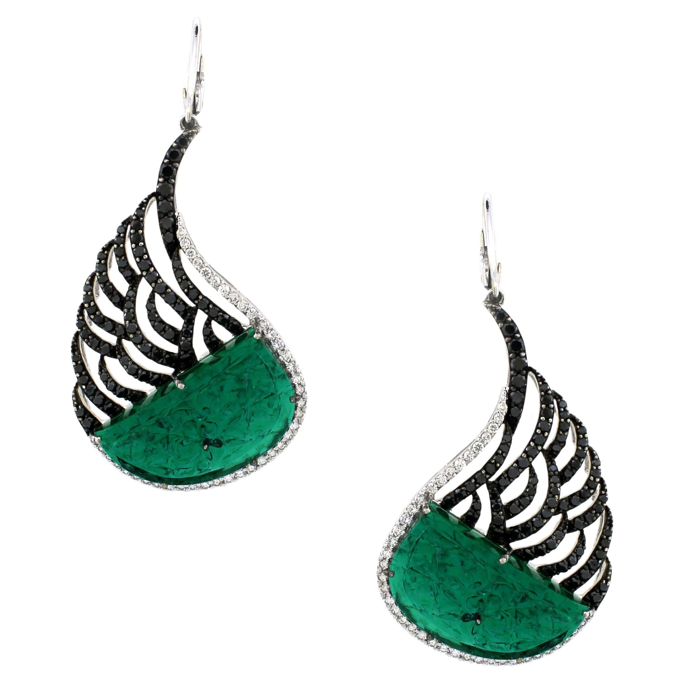 20.73 carats of Emerald Feather Inspired Earrings For Sale