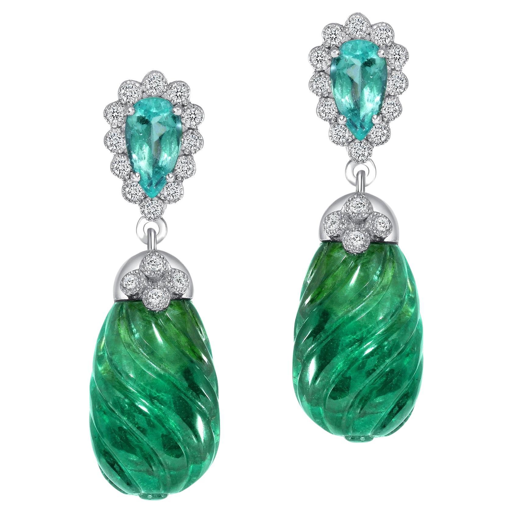 20.77ct Emeralds and 0.71ct Paraiba-type Tourmaline earrings. For Sale