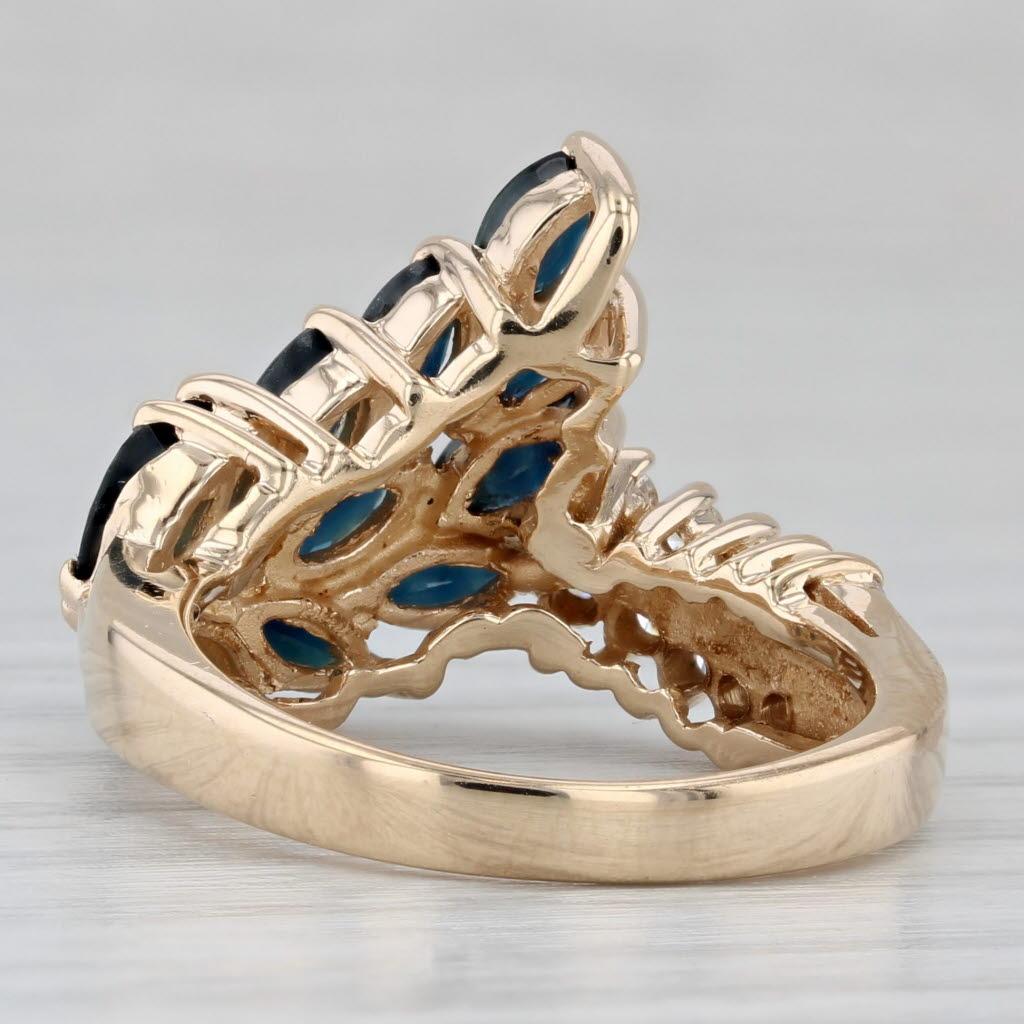 Taille Marquise Bague grappe de saphirs bleus de 2,07 carats et diamants en or jaune 14 carats, taille 6,25 en vente