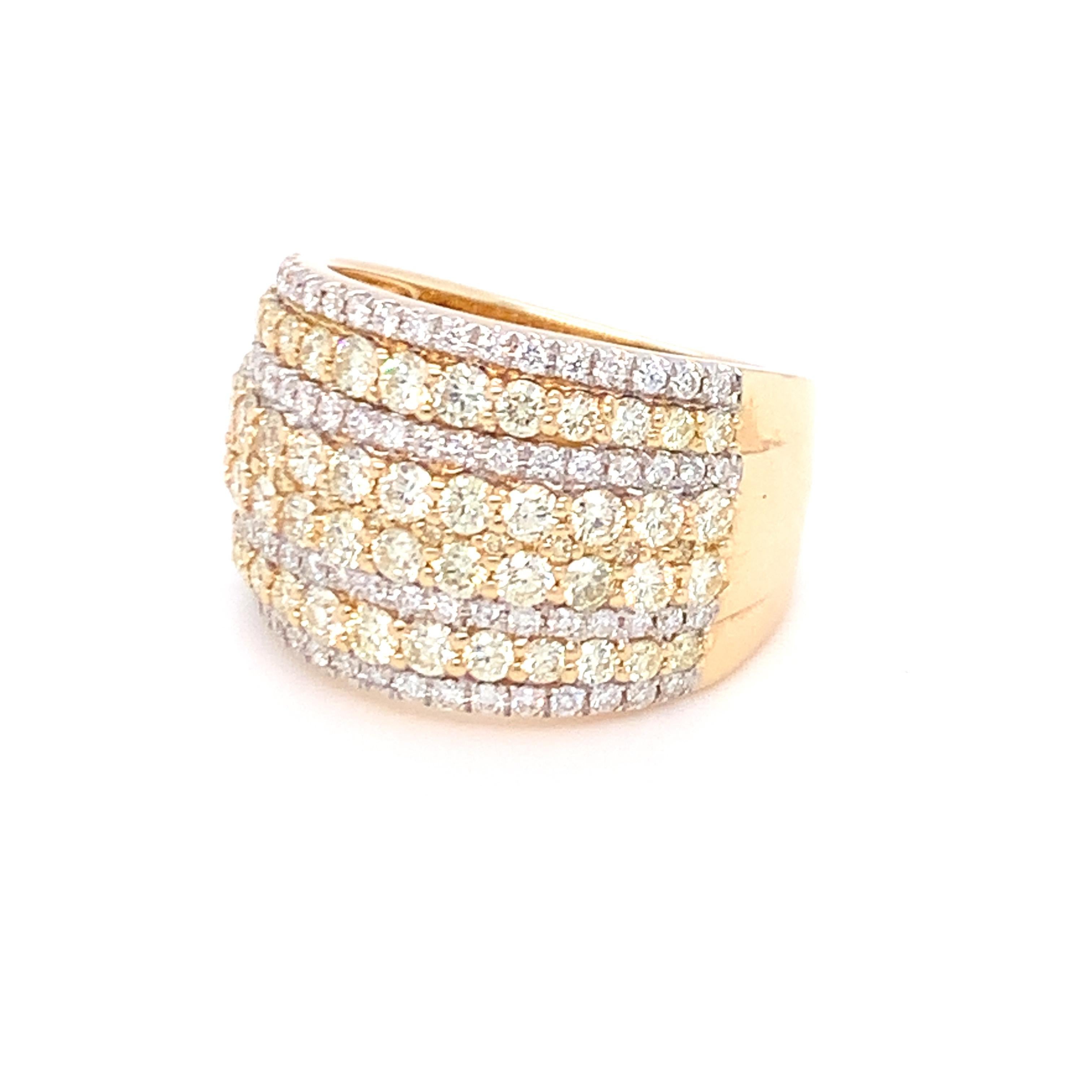 2.08 Carat Diamond Band Ring in 14k Yellow Gold For Sale 4