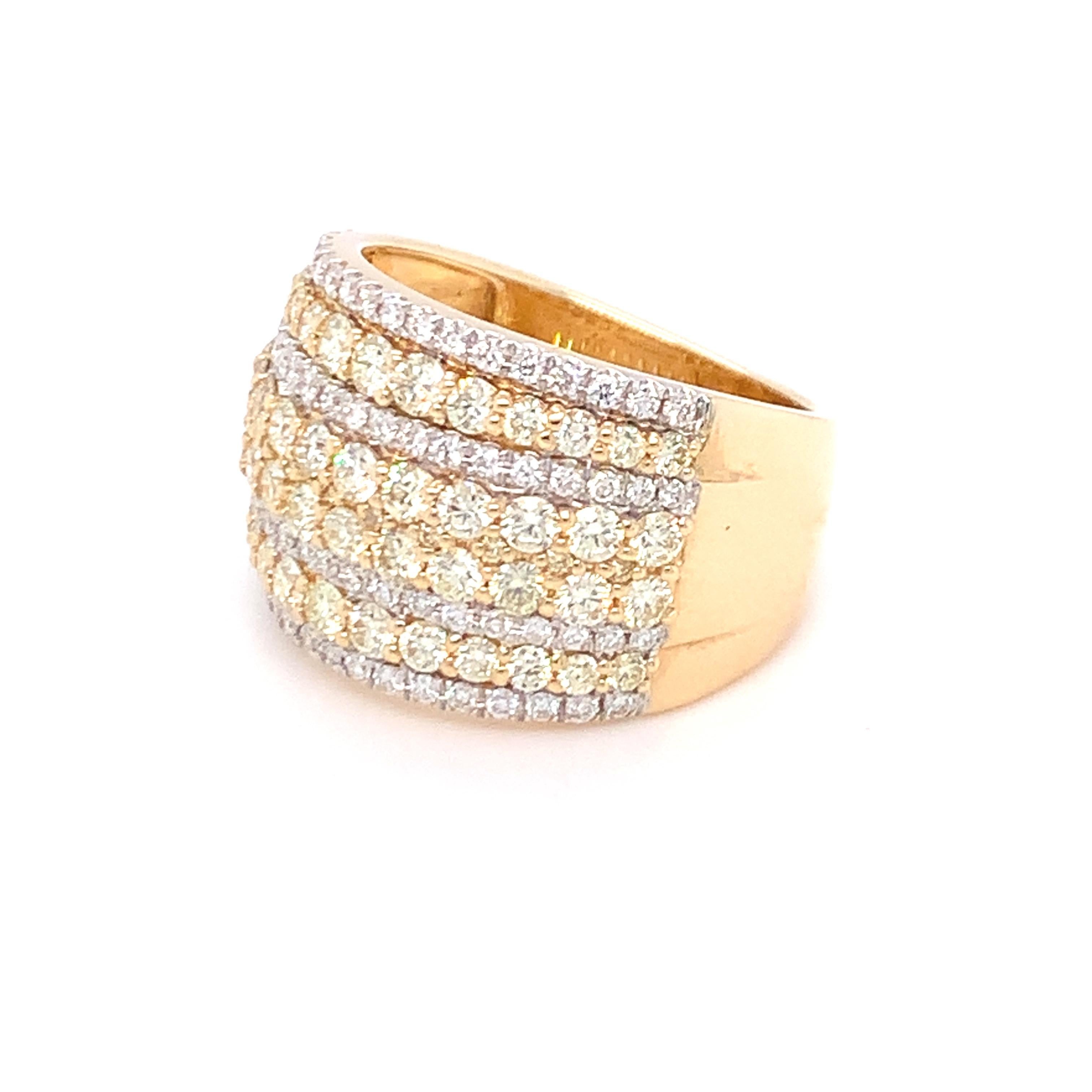 2.08 Carat Diamond Band Ring in 14k Yellow Gold For Sale 8