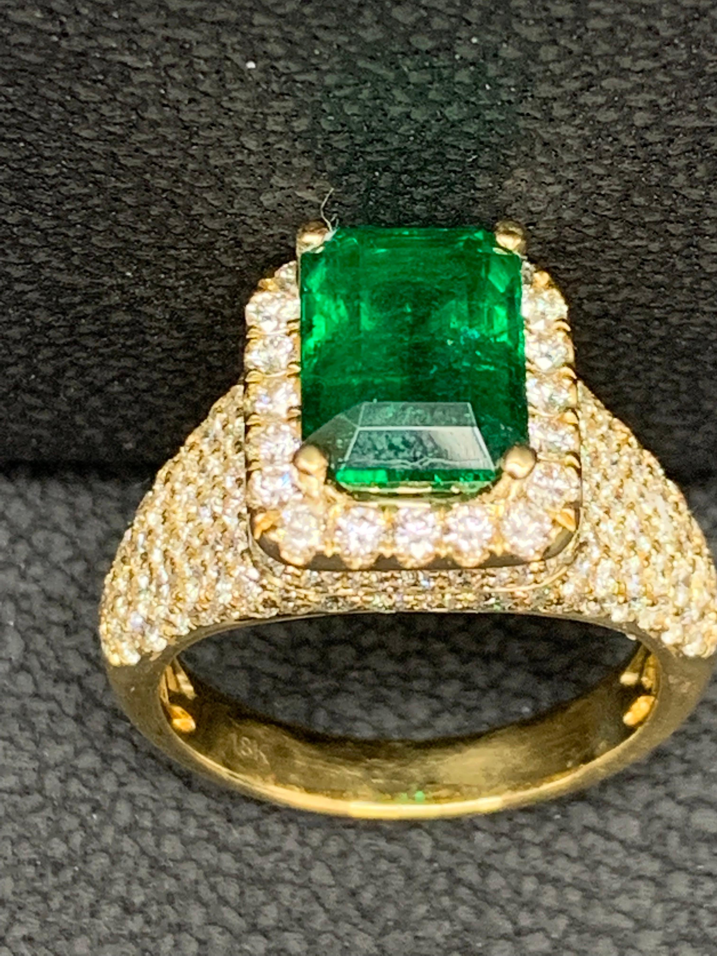 2.08 Carat Emerald Cut Emerald and Diamond Fashion Ring in 18K Yellow Gold For Sale 1