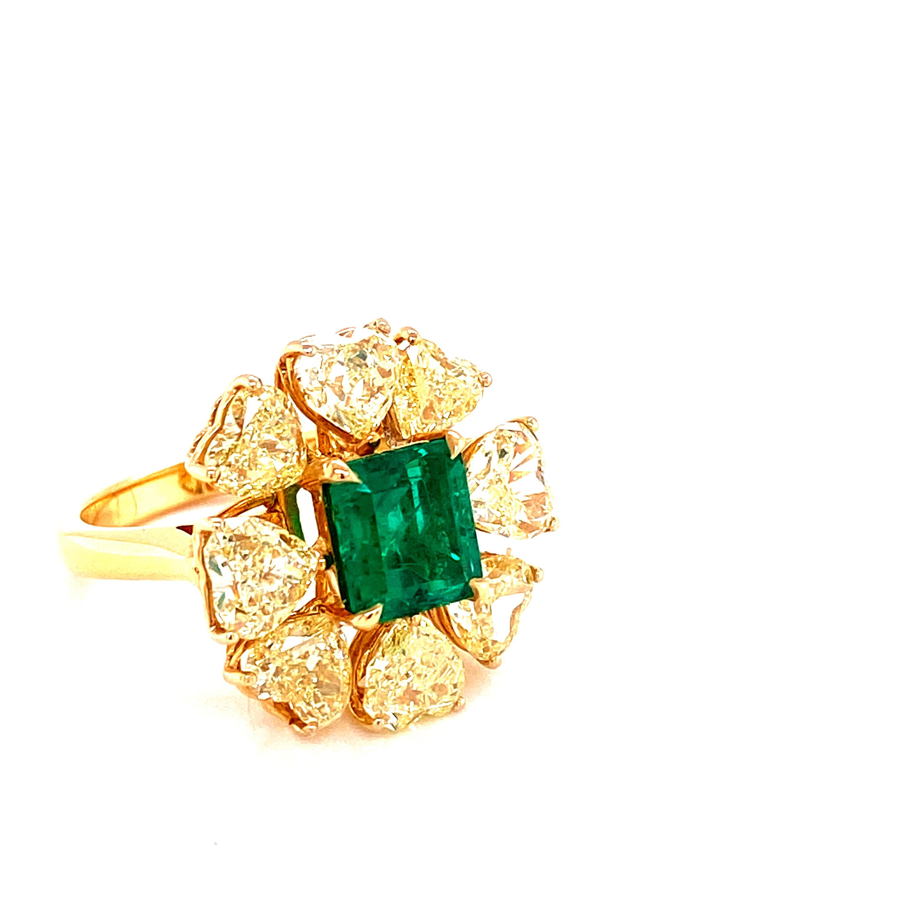 Octagon Cut 2.08 Carat GRS Certified Vivid Green Colombian Emerald and Yellow Diamond Ring
