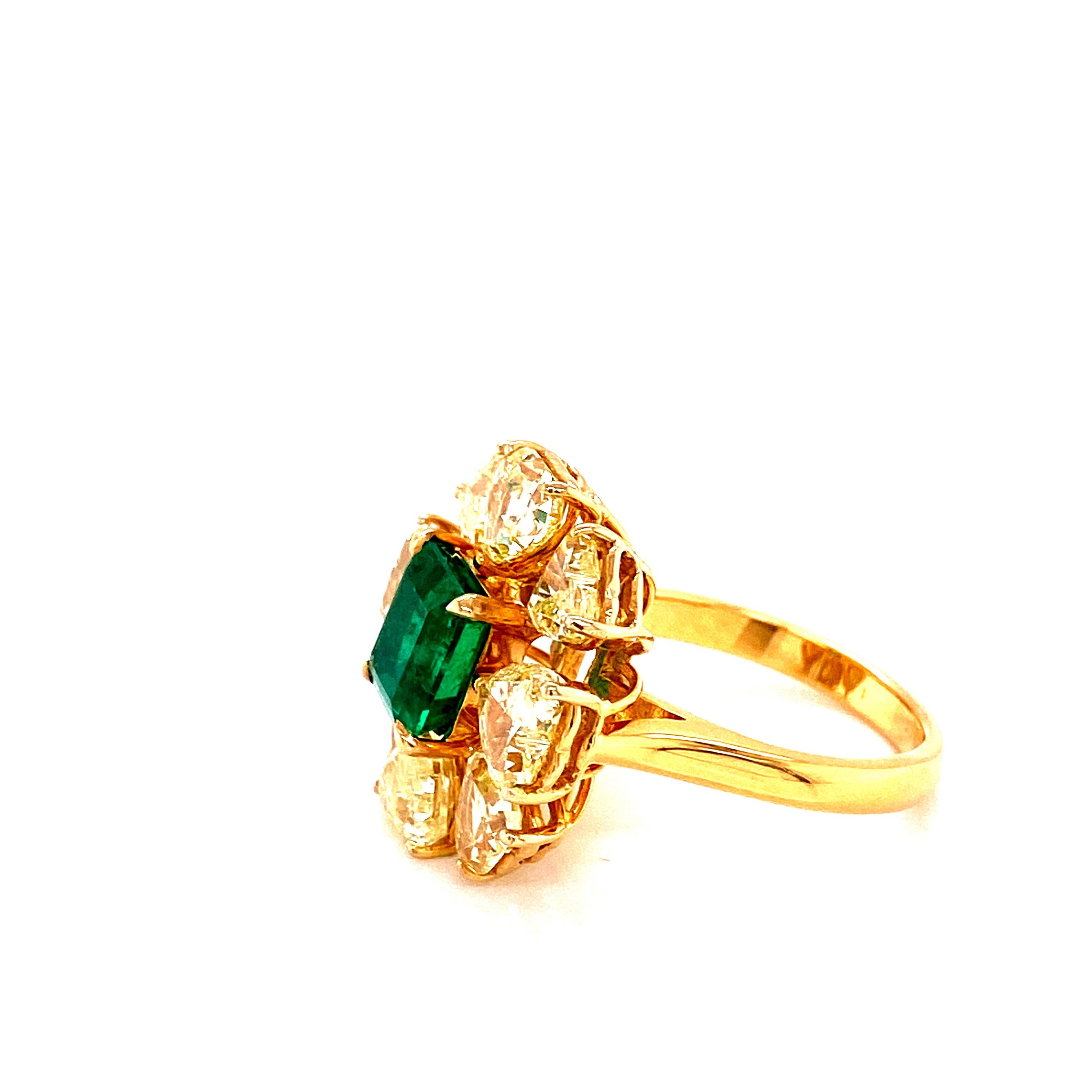 2.08 Carat GRS Certified Vivid Green Colombian Emerald and Yellow Diamond Ring 1