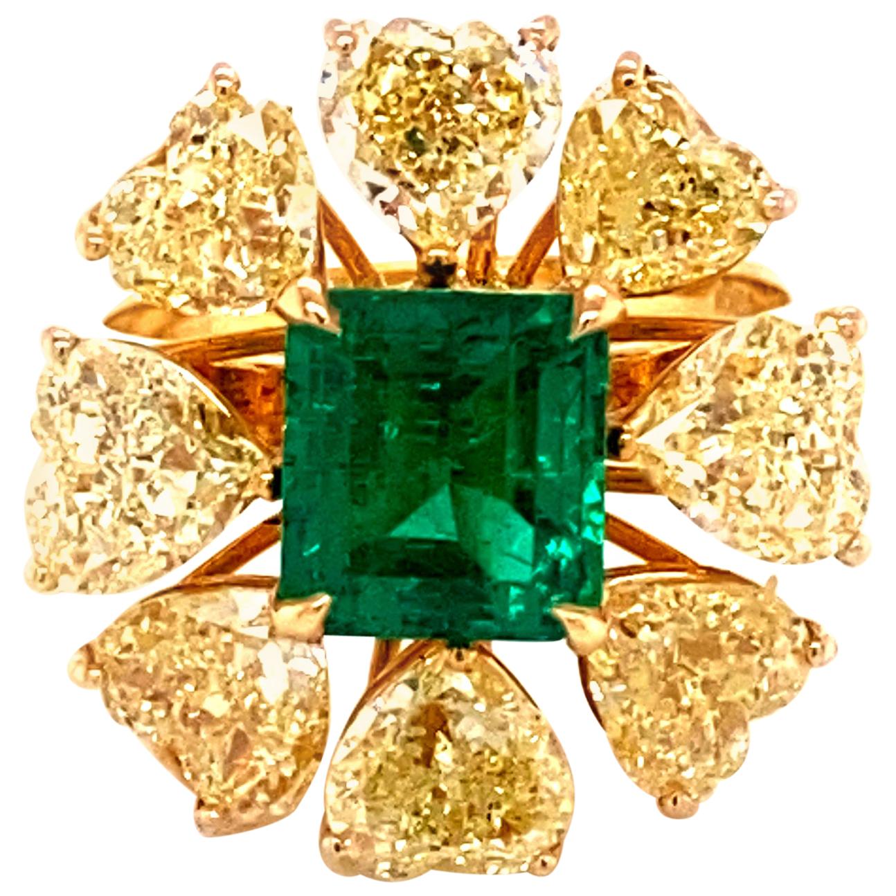 2.08 Carat GRS Certified Vivid Green Colombian Emerald and Yellow Diamond Ring