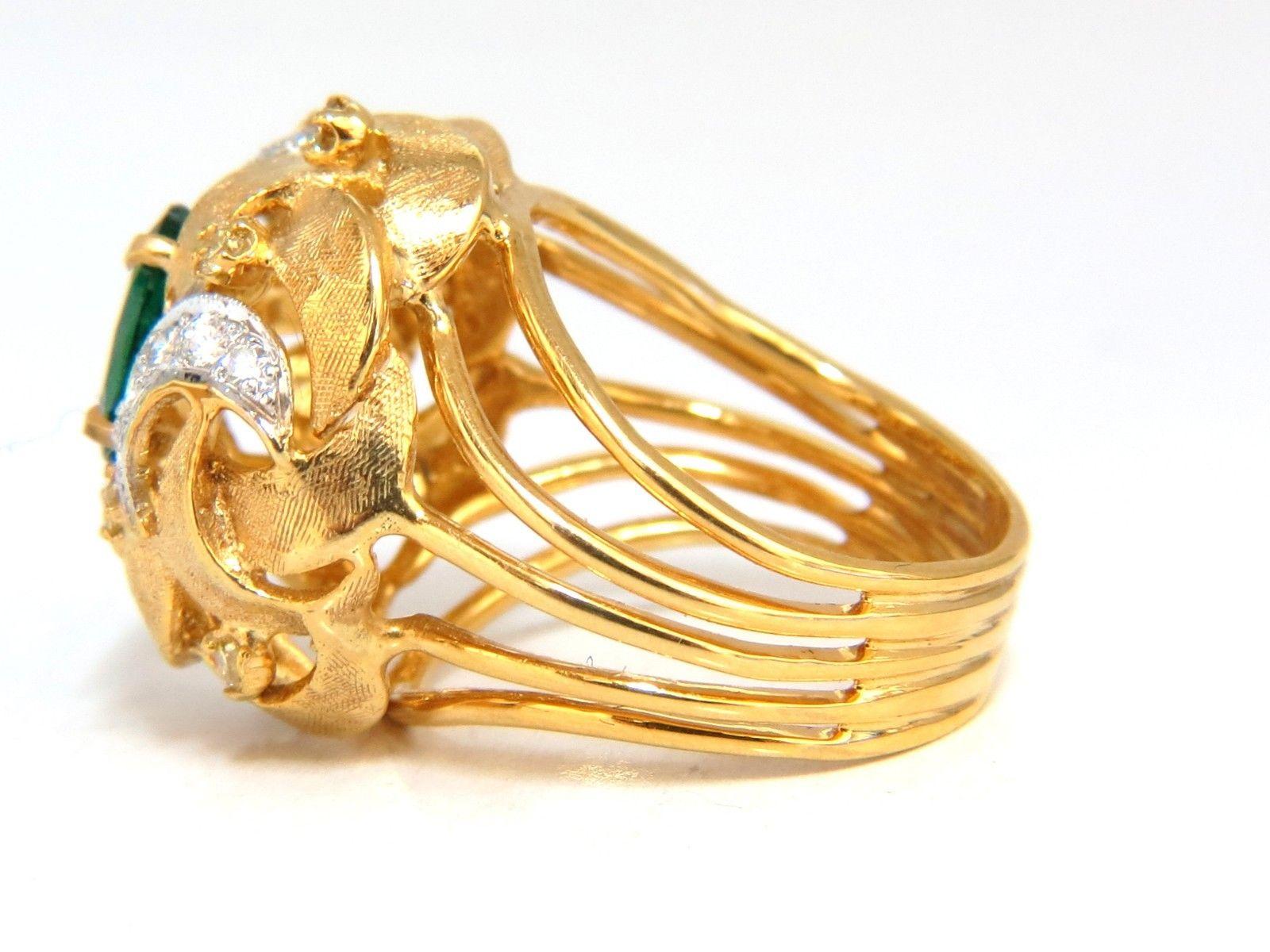 2.08 Carat Natural Oval Emerald Diamond Ring 14 Karat Florentine Dome Neuf - En vente à New York, NY