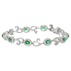 Pulsera de esmeraldas verdes vívidas naturales y diamantes de 2.08 quilates hecha en platino