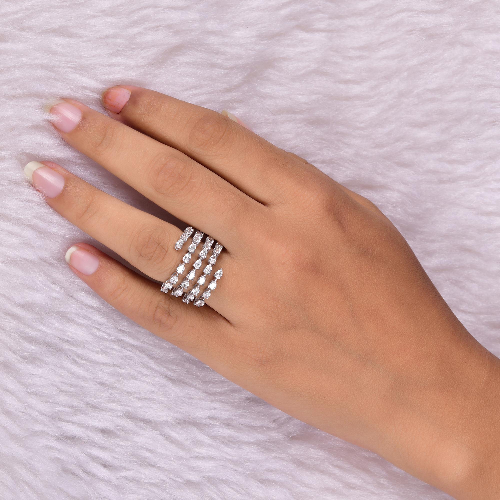 Moderne Bague spirale en or blanc 14 carats avec diamants de forme ovale de 2,08 carats, faite à la main en vente