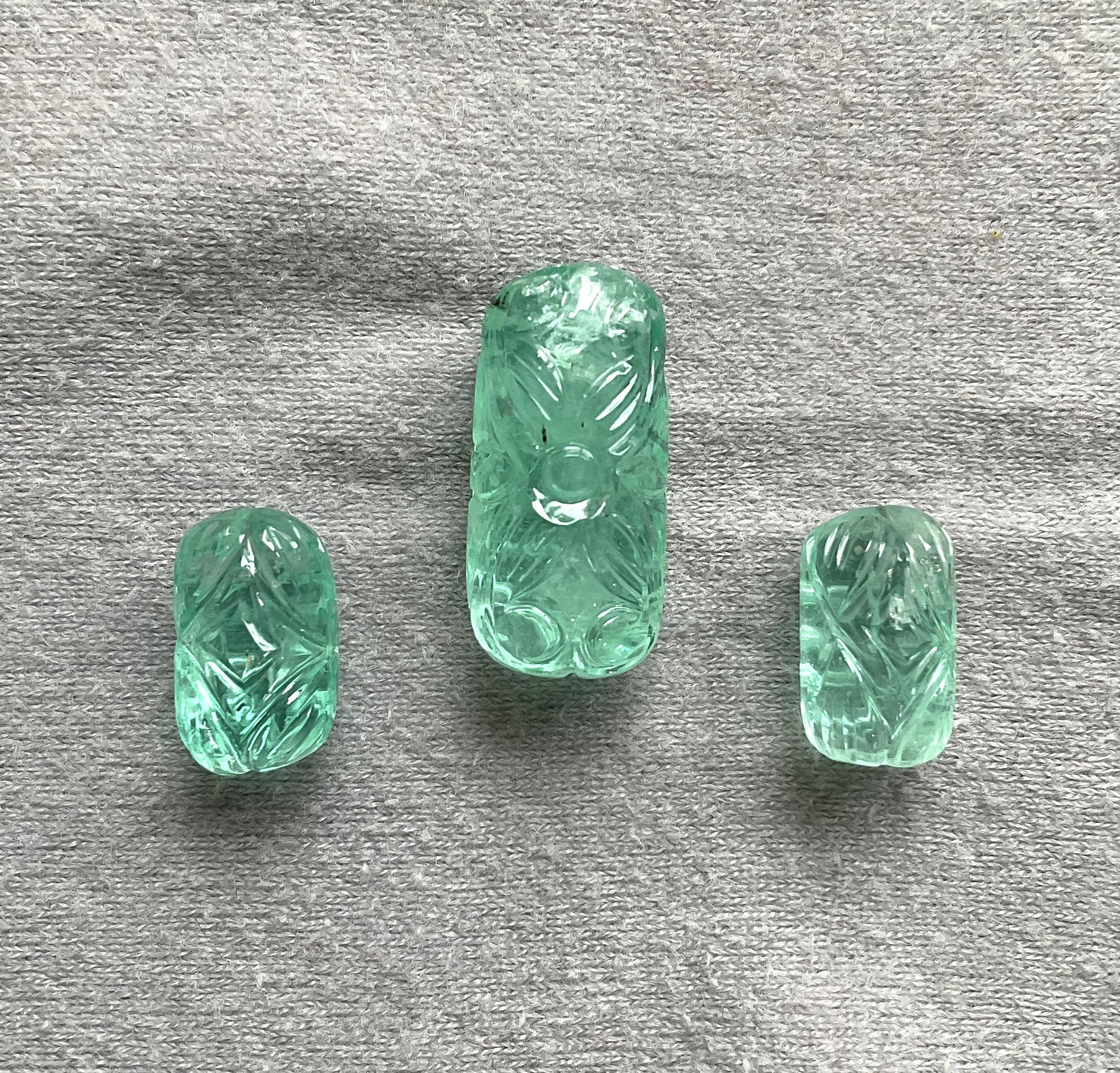 39.93 Carats Russian Emerald Carved 3 Pieces Layout For Jewelry Natural Gemstone

Gemstone - Emerald
Weight  - 39.93 Carats
Size - 9x15 To 11x23 MM
Shape - Carved Fancy
Quantity - 3 Pieces