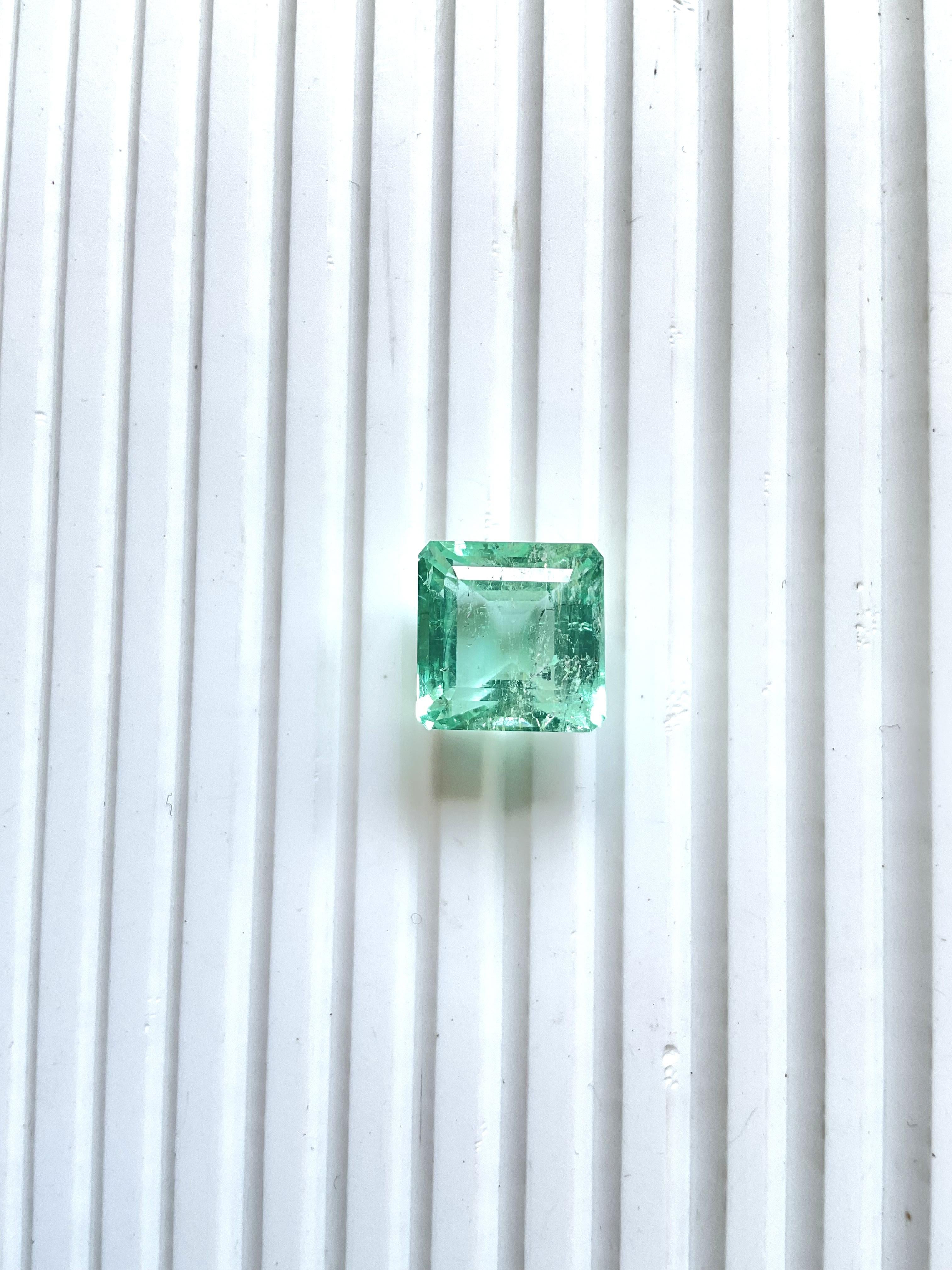 20,82 Karat Russischer Smaragd Kissenschliff für Schmuck Natürlicher Smaragd Edelstein (Art déco) im Angebot