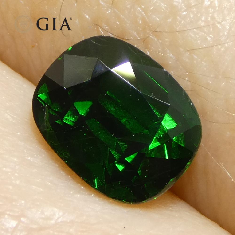 2.08ct Cushion Green Tsavorite Garnet GIA Certified en vente 7