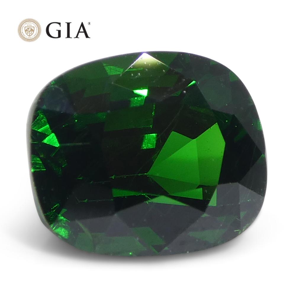 2.08ct Cushion Green Tsavorite Garnet GIA Certified en vente 1