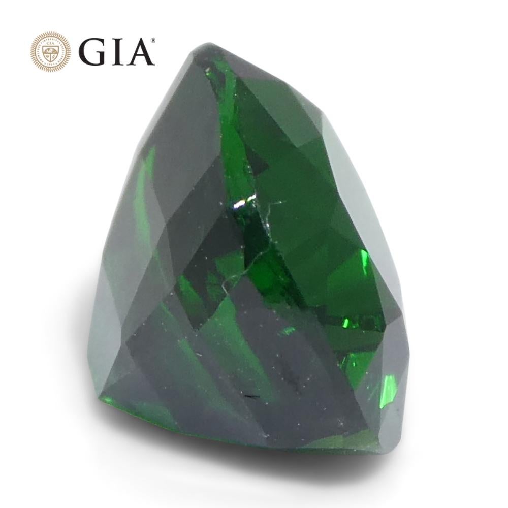 2.08ct Cushion Green Tsavorite Garnet GIA Certified en vente 3