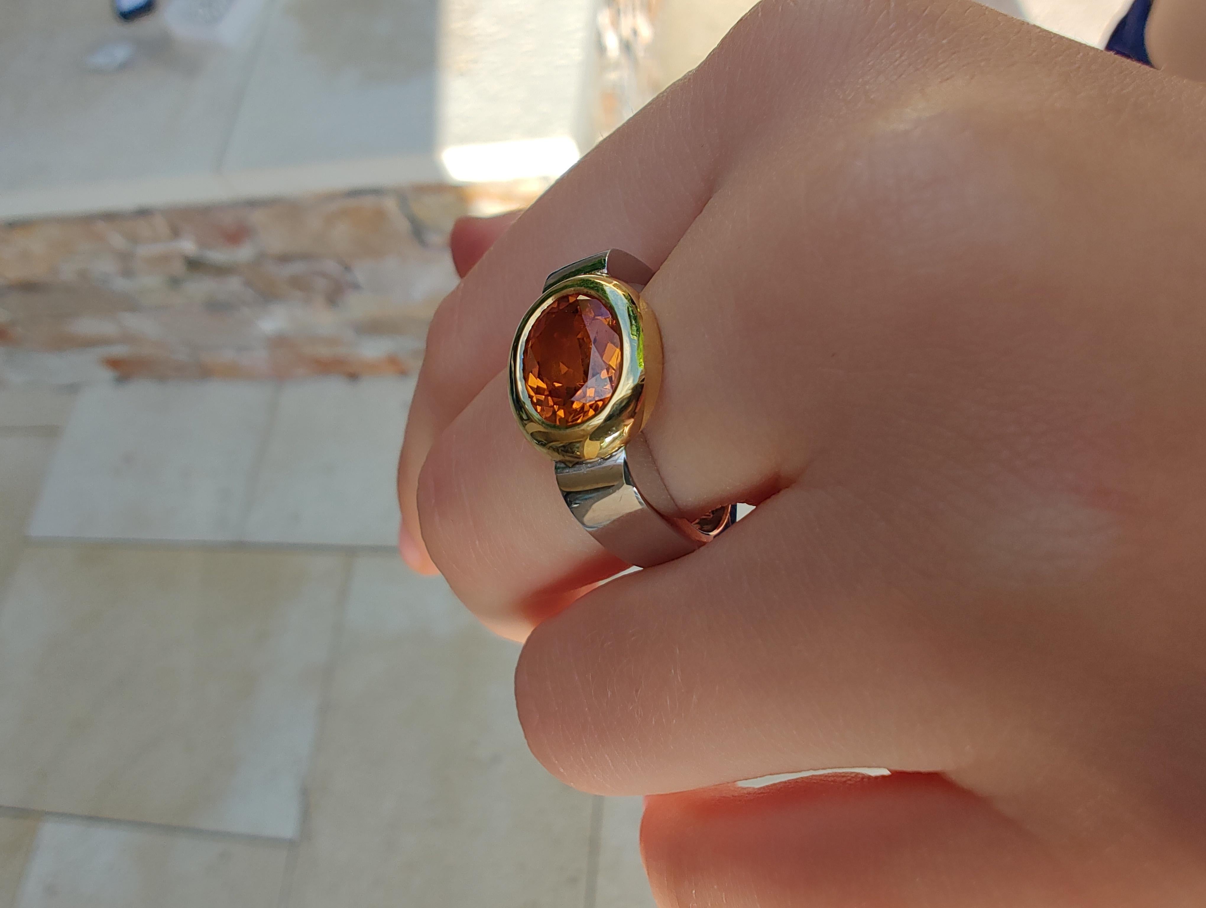 2.08ct Oval Mandarin Garnet Ring in 18ct White and Yellow Gold For Sale 8