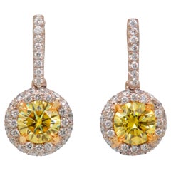 Boucles d'oreilles en goutte en diamant jaune vif fantaisie de 2,09 carats avec halo, rapport GIA