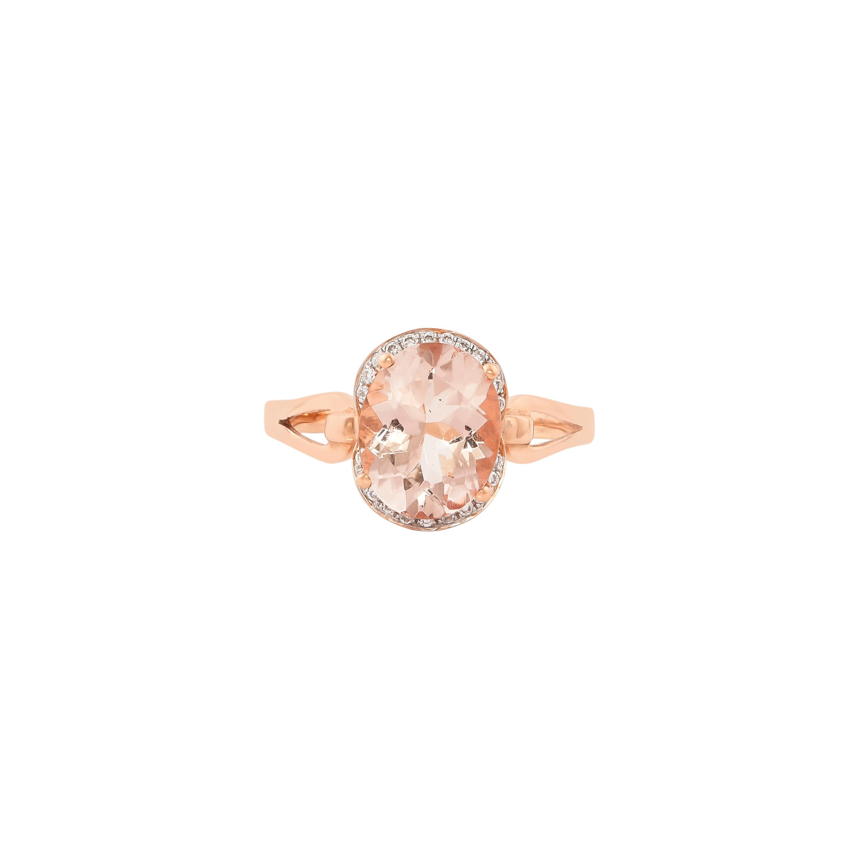 Contemporary Sunita Nahata Morganite 2.09ct. Fancy Ring in 18Karat Rose Gold with Diamond. For Sale