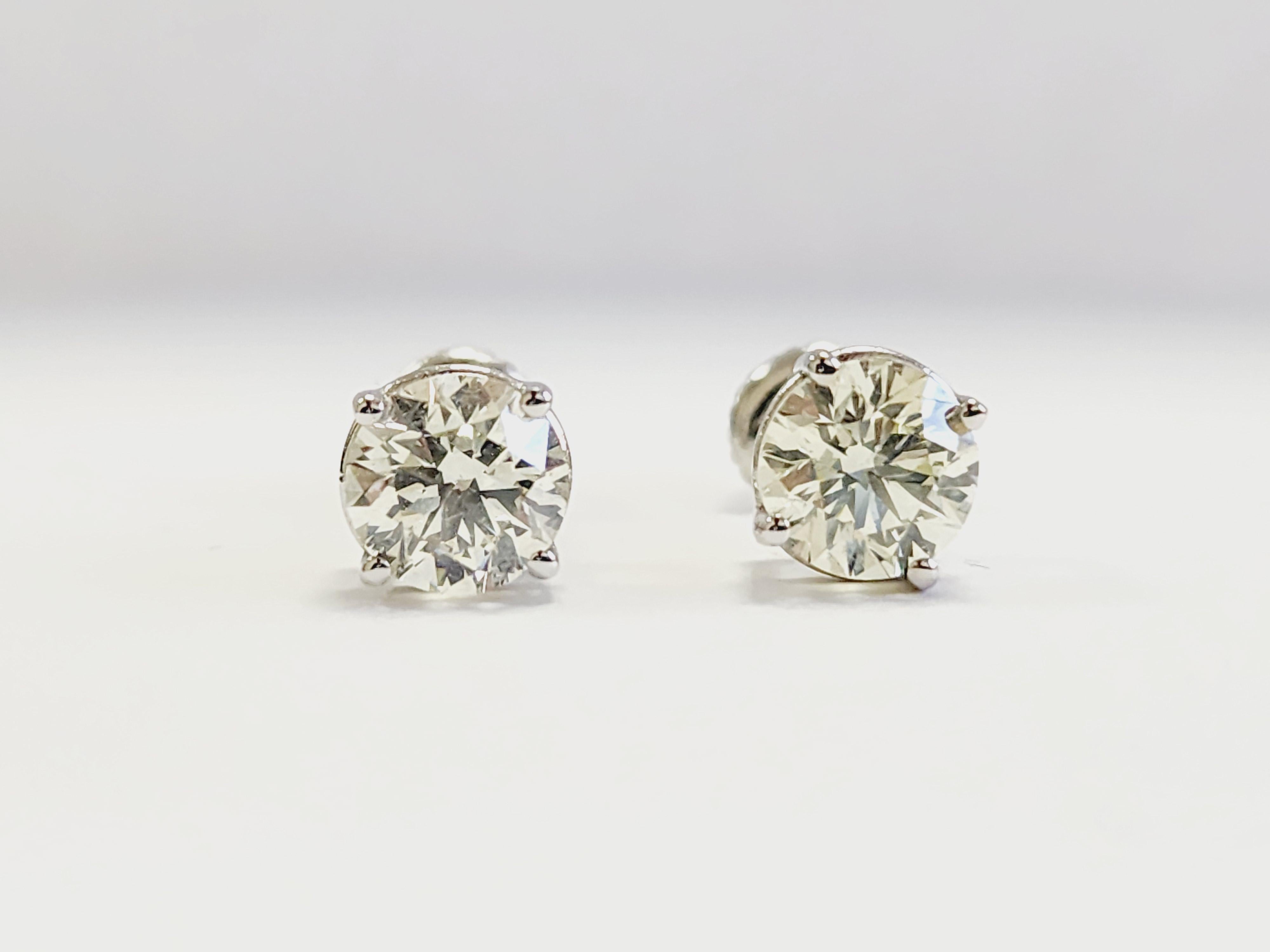 2.09 Carat Pair of Natural Brilliant Diamond Round Studs White Gold 14 Karat 3