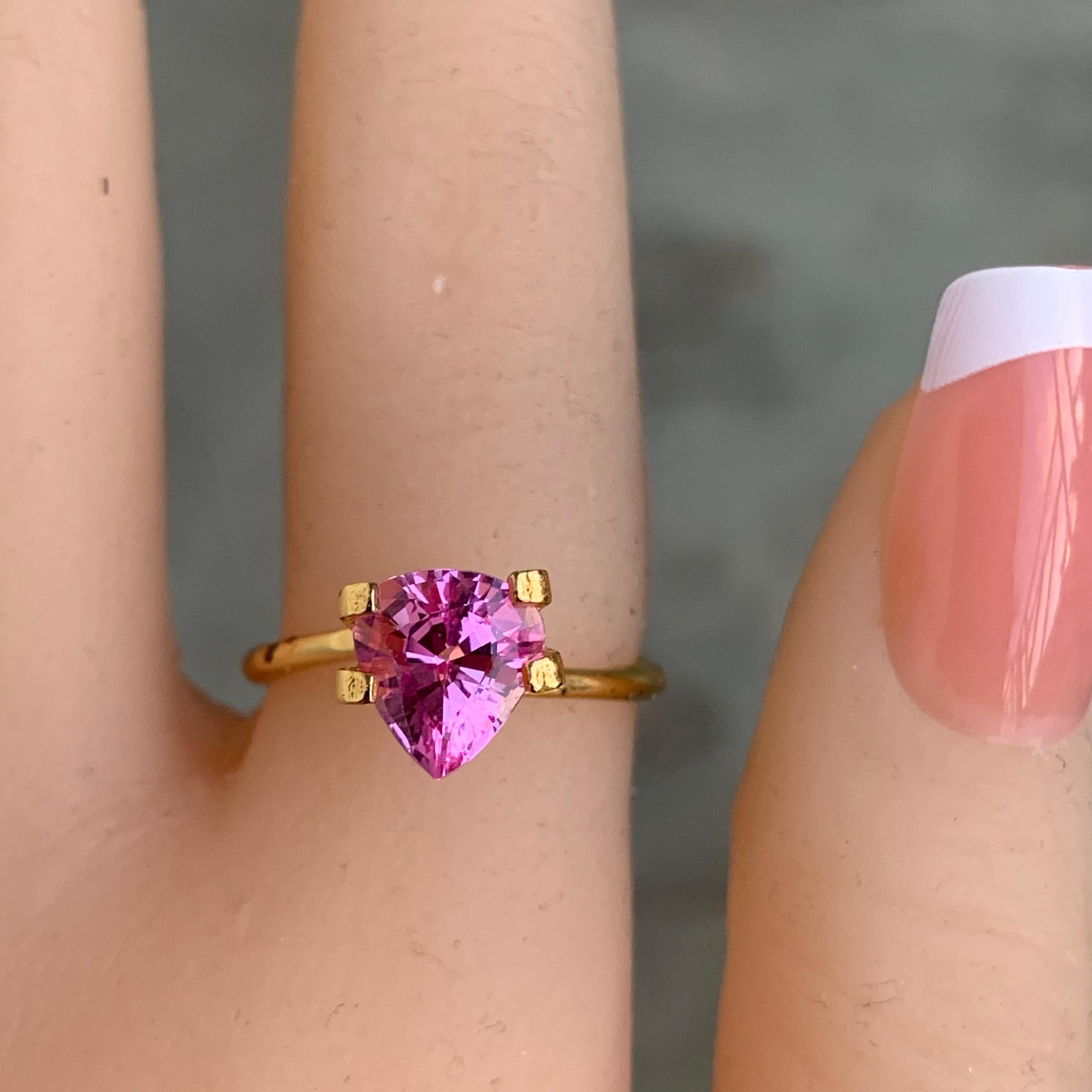 2.09 Carat Pink Pear Shape Sapphire Loose Gemstone

Can be made for any finger size , pendant , ect..., this will be made to order and take approximately 2-4 weeks from customers final design approval. If you need a sooner date let us know and we
