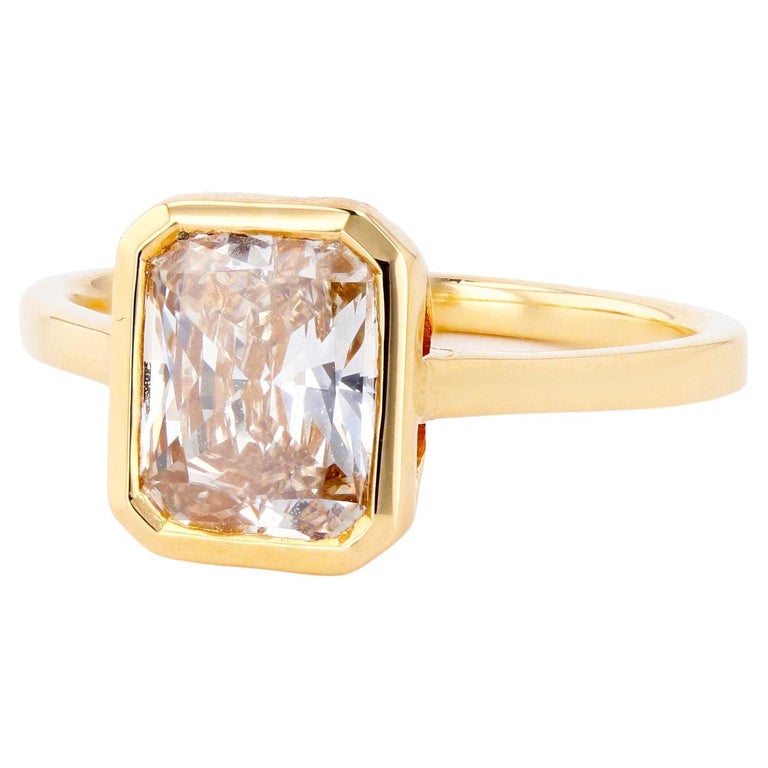 2.09 Carat Radiant Cut Champagne Diamond Ring For Sale