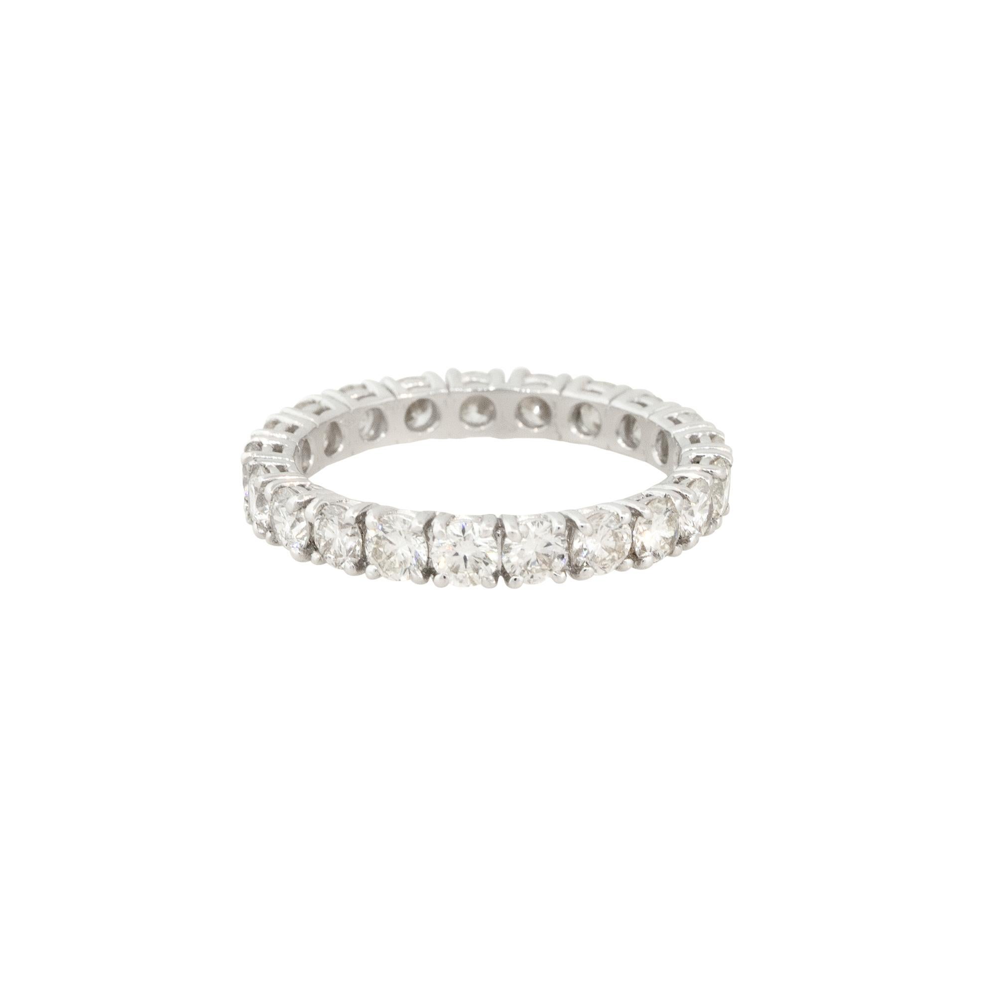 2.09 Carat Round Brilliant Cut Diamond Eternity Band 18 Karat in Stock In Excellent Condition For Sale In Boca Raton, FL