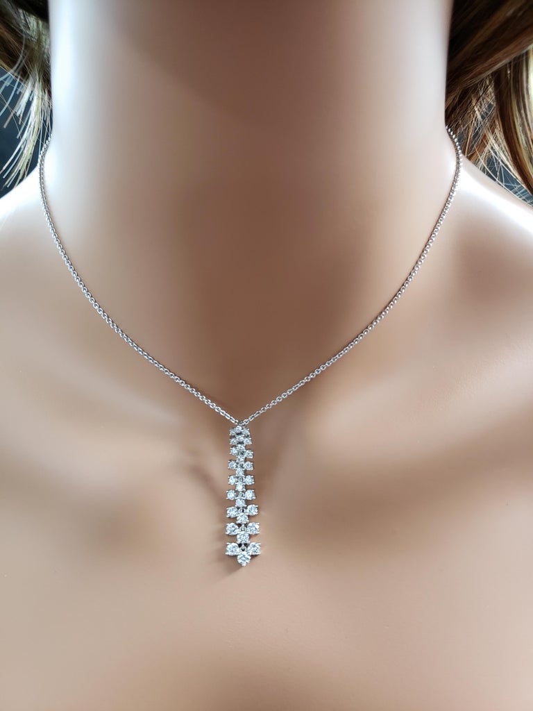 2.09 Carat Round Diamond Drop Pendant Necklace For Sale at 1stdibs