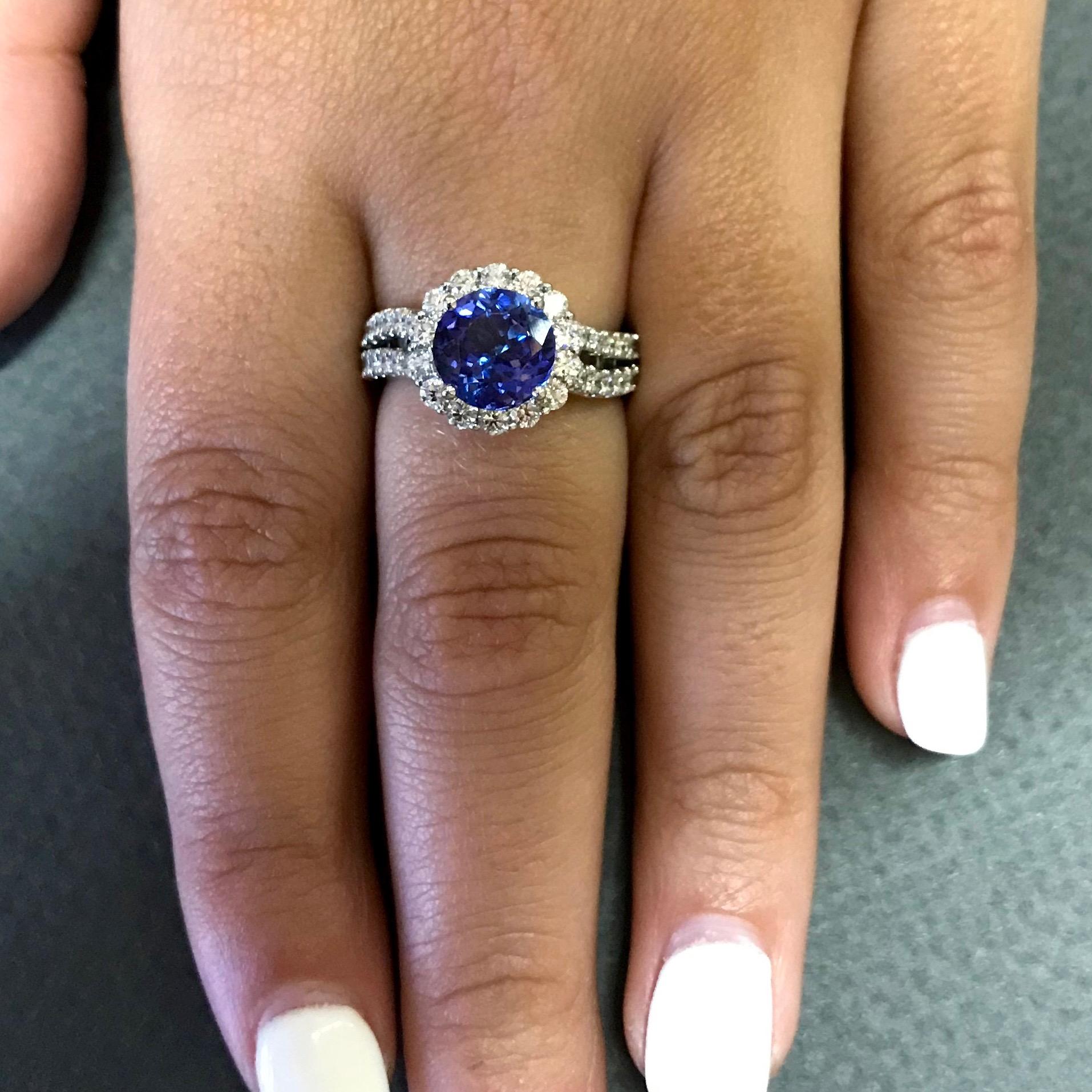 2.09 Carat Round Tanzanite and 1.03 Carat White Diamond Ring In New Condition In GREAT NECK, NY