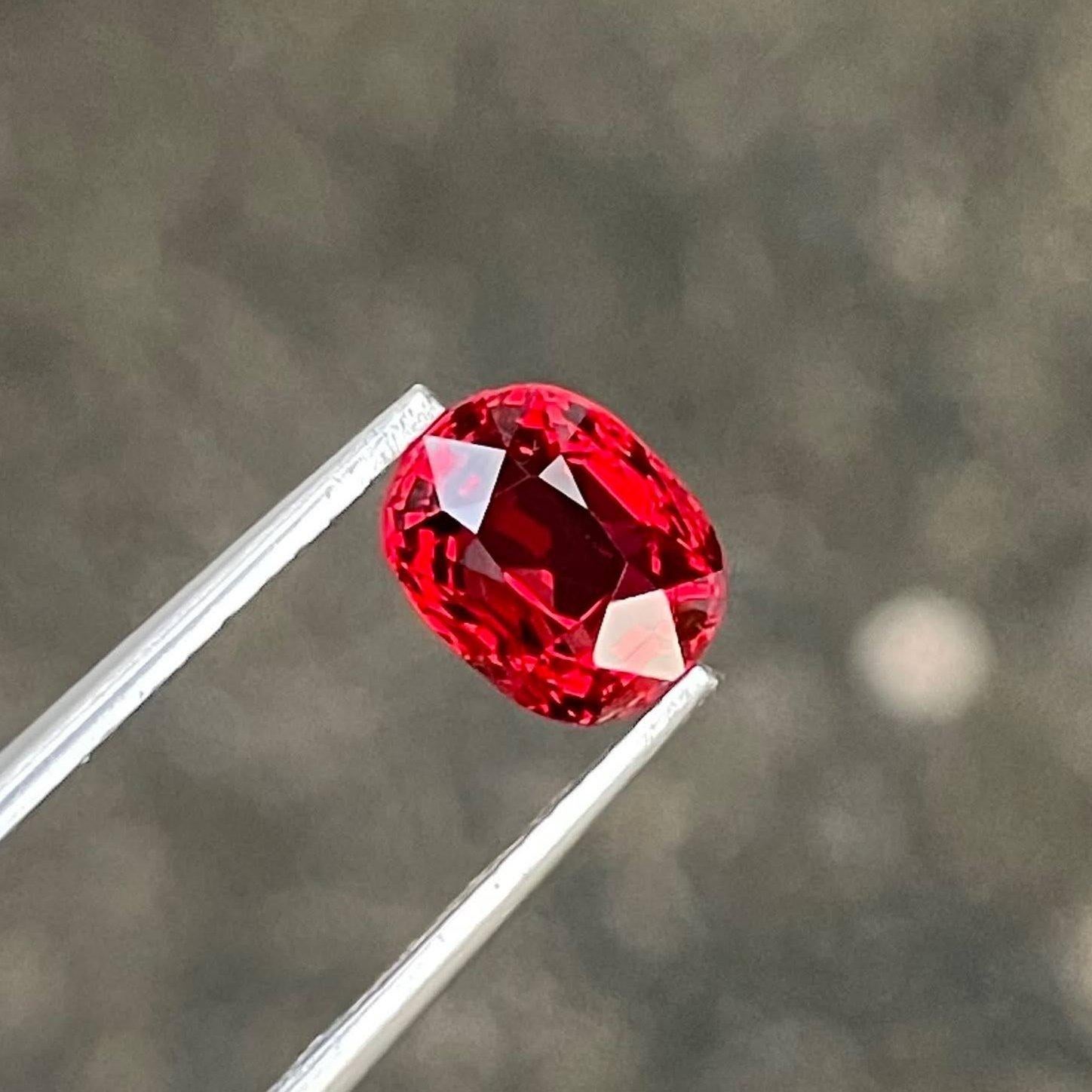 2.09 carats Red Spinel Stone Cushion Cut Natural Gemstone from Burma For Sale 1