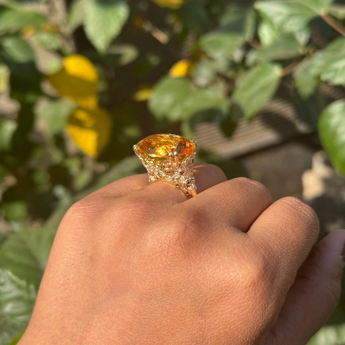 in vendita:  Anello cocktail regale con citrino grande da 20,96 CTW e diamanti in oro giallo 14k 13