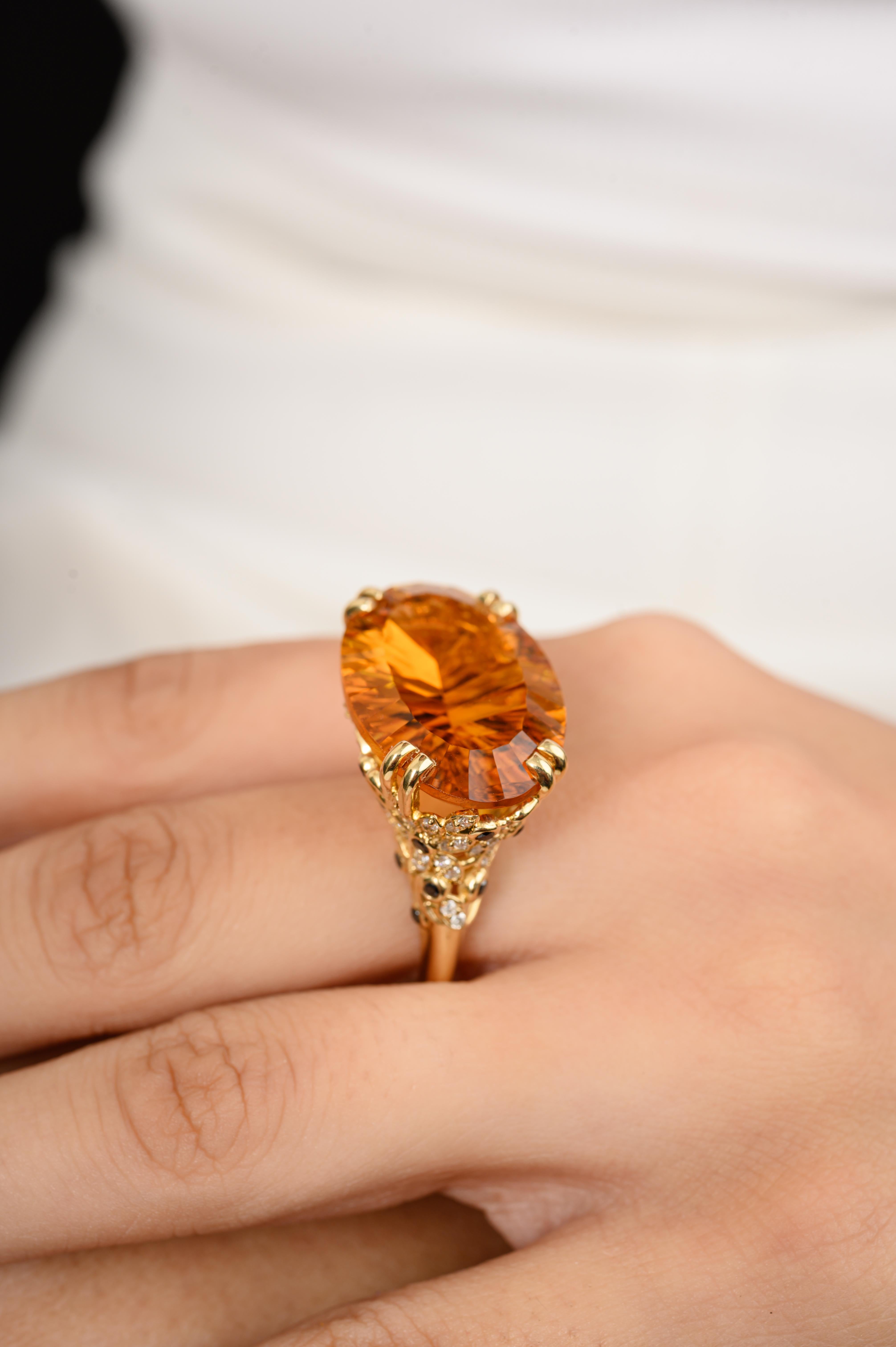 Im Angebot: 20,96 Karat großer Citrin Regal-Cocktailring mit Diamanten aus 14 Karat Gelbgold () 2