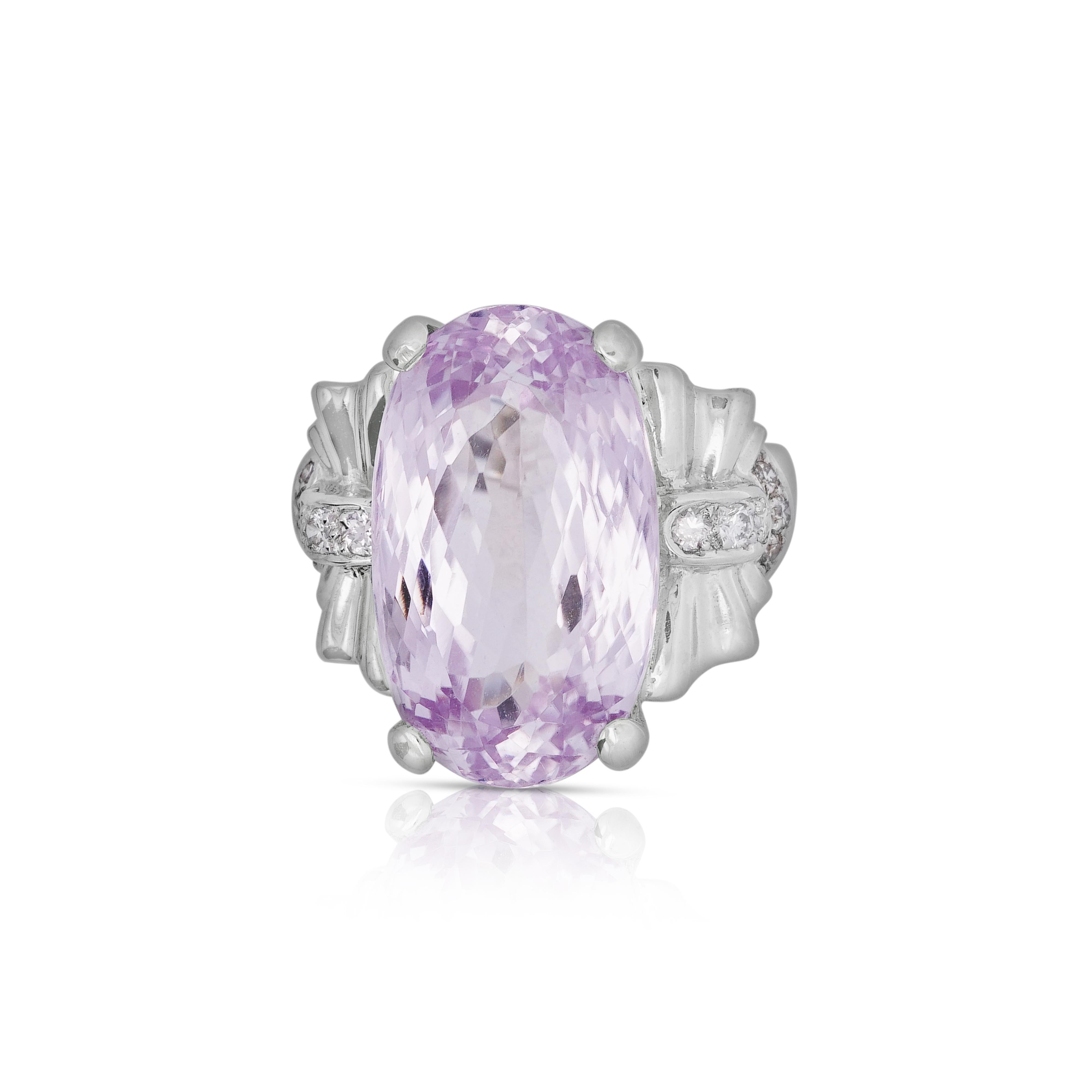 Oval Cut 20.96 Oval Light Pink Kunzite and Diamond in Platinum Filigree Cocktail Ring For Sale