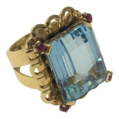 Vintage 18.57 Carat Aquamarine and Ruby Cocktail Ring in 18KY Gold