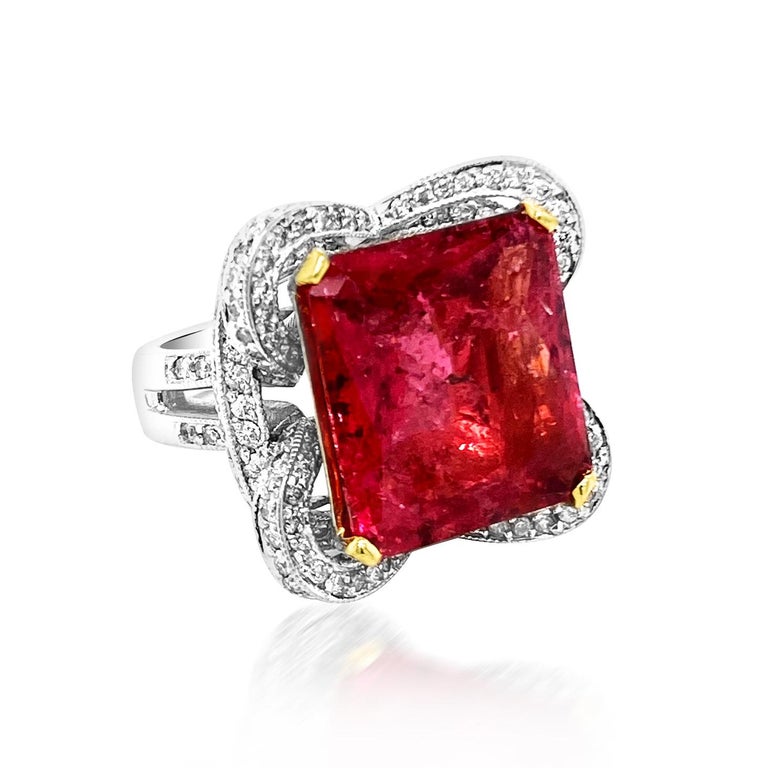 Round Cut 20.97ct Natural Tourmaline 18k W/Y Gold Ring For Sale