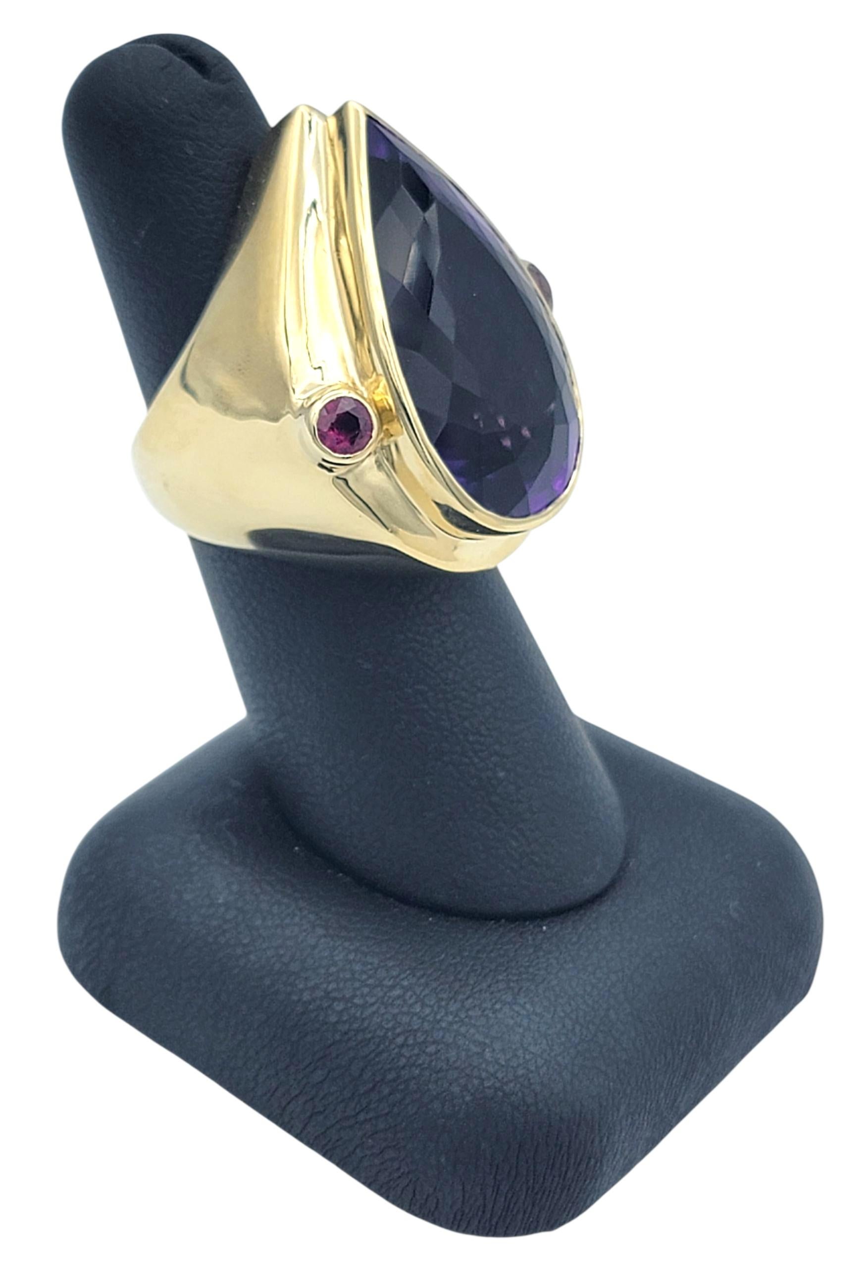 20.98 Bague cocktail en or jaune 14 carats avec améthyste poire et rubis en vente 5