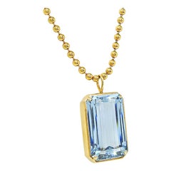 Collana con ciondolo in oro giallo 14k con acquamarina da 20,98 carati