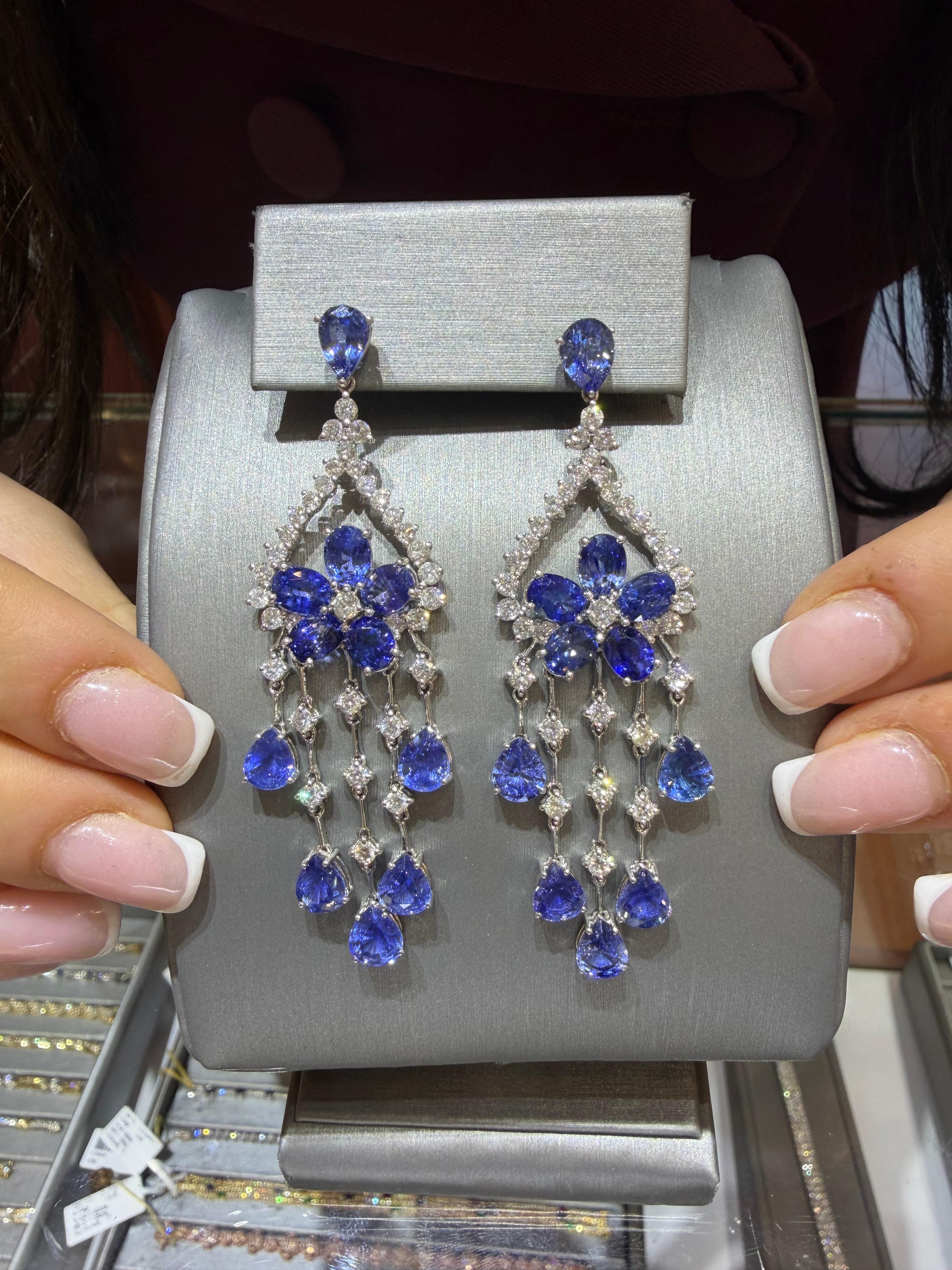 20.98ct Ceylon Sapphire & Diamond Chandelier Statement Drop Earrings 18k Gold in vendita 1