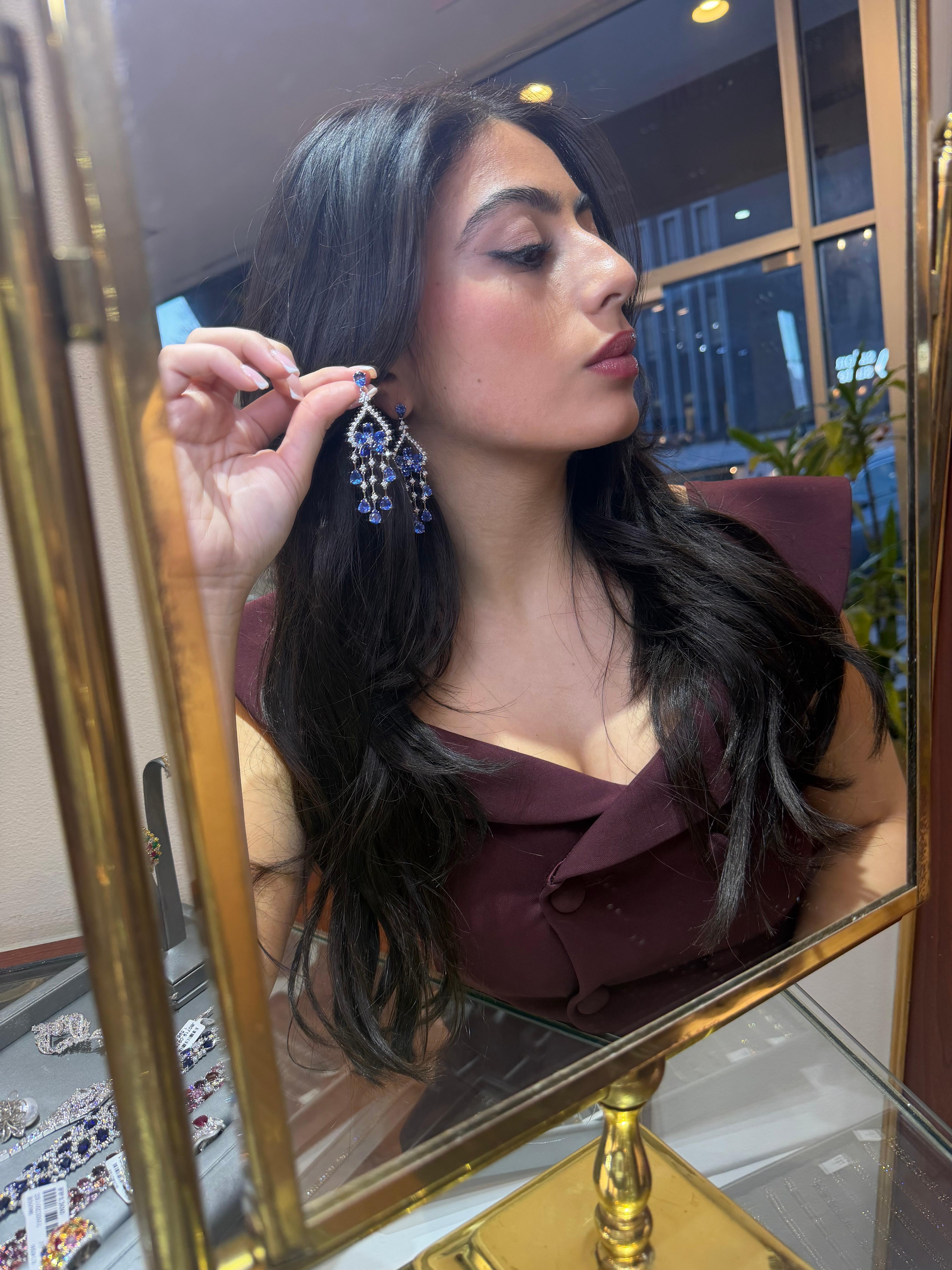 20.98ct Ceylon Sapphire & Diamond Chandelier Statement Drop Earrings 18k Gold in vendita 2