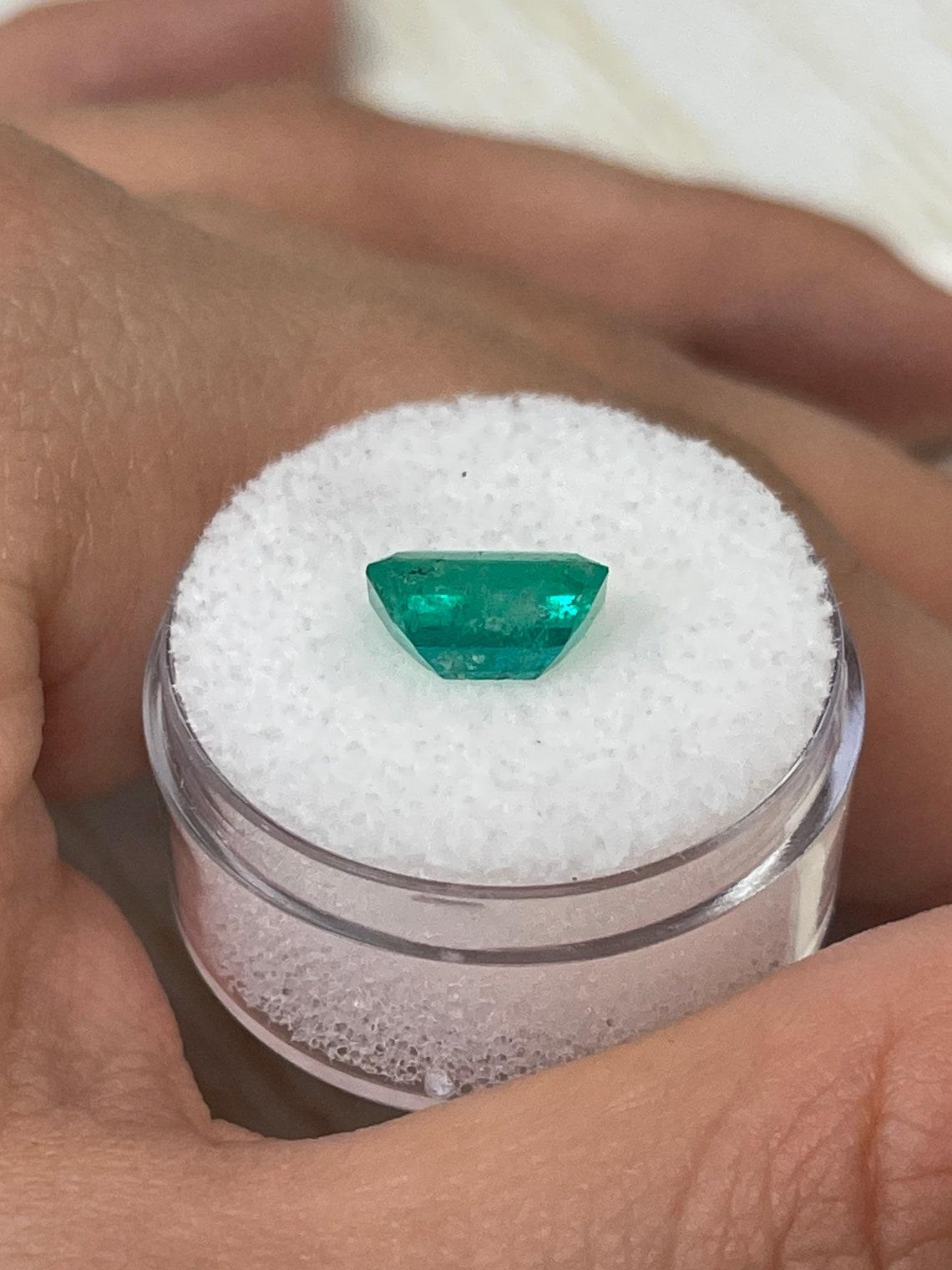 2.09ct Imperfectly Perfect Colombian Emerald 10x7mm Elongated Cut May Birthstone In New Condition For Sale In Jupiter, FL